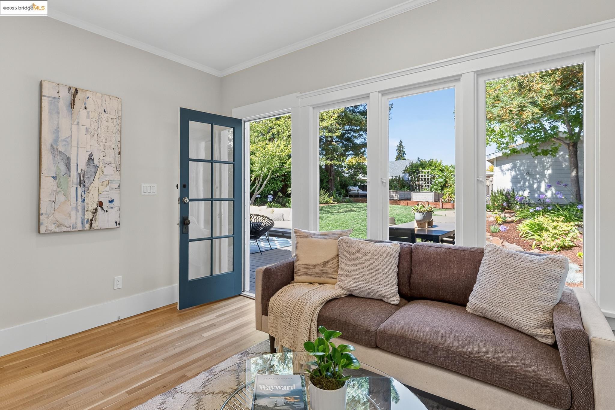 Detail Gallery Image 20 of 50 For 155 Arbor Dr, Piedmont,  CA 94610 - 3 Beds | 2 Baths