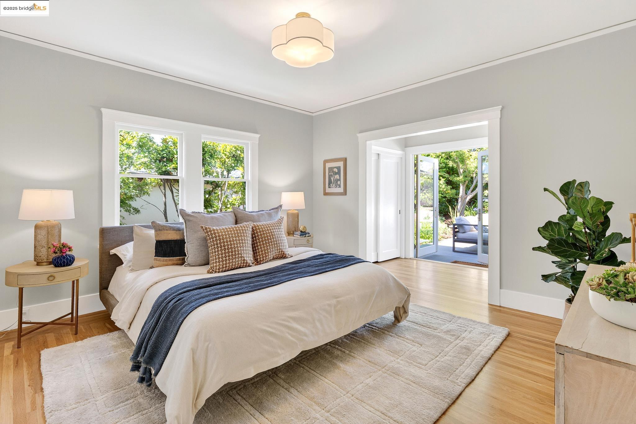 Detail Gallery Image 24 of 50 For 155 Arbor Dr, Piedmont,  CA 94610 - 3 Beds | 2 Baths