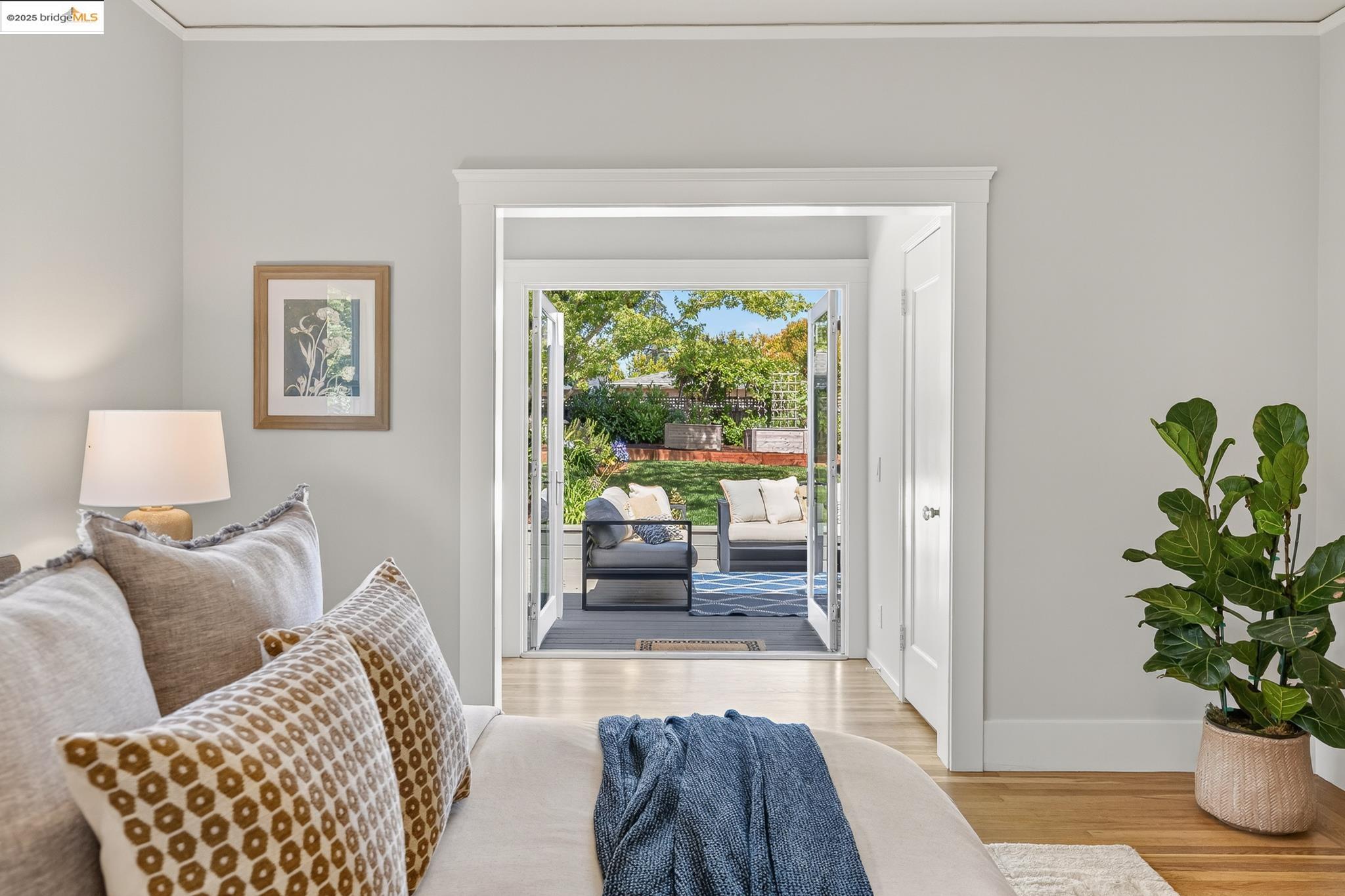 Detail Gallery Image 26 of 50 For 155 Arbor Dr, Piedmont,  CA 94610 - 3 Beds | 2 Baths