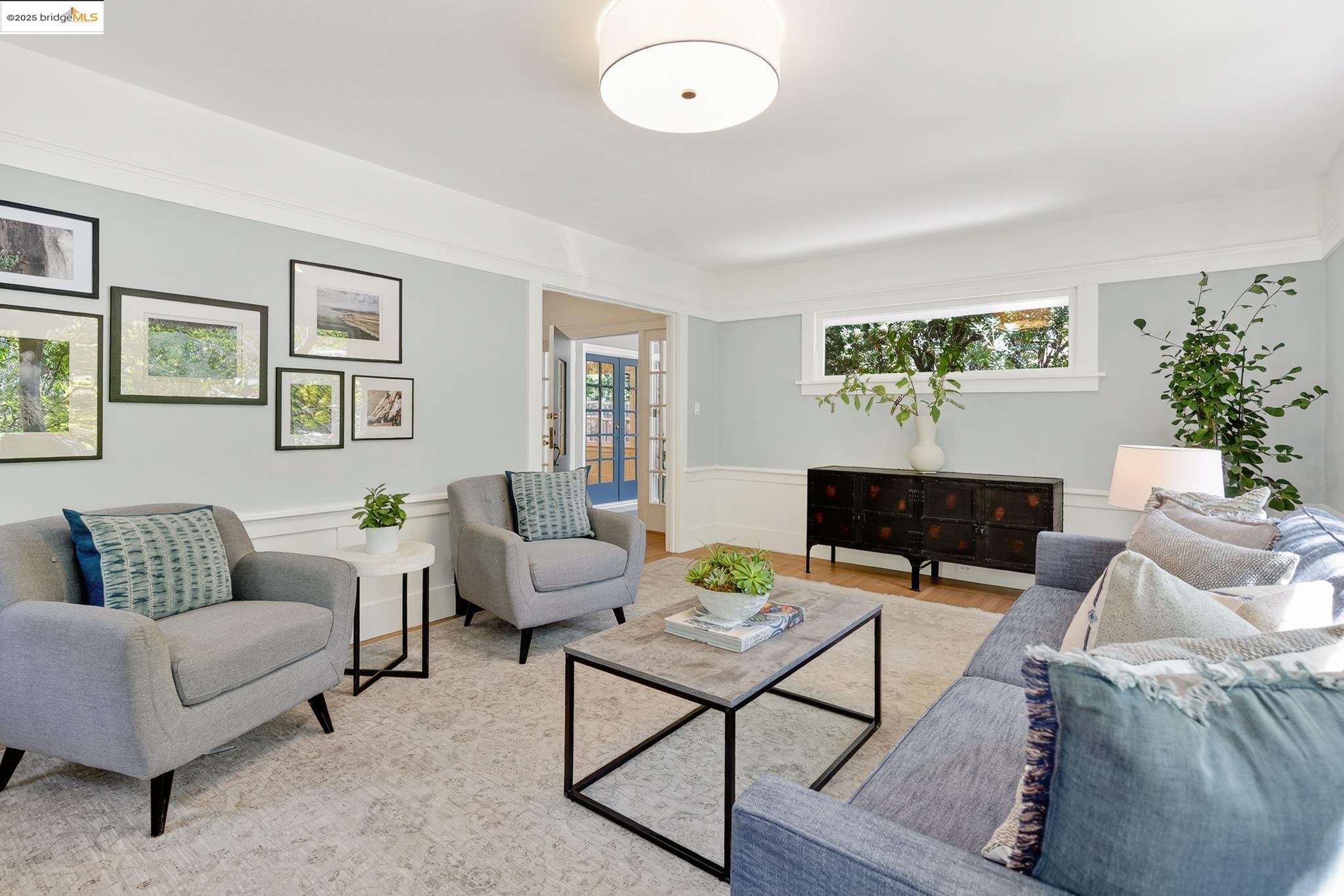 Detail Gallery Image 9 of 50 For 155 Arbor Dr, Piedmont,  CA 94610 - 3 Beds | 2 Baths