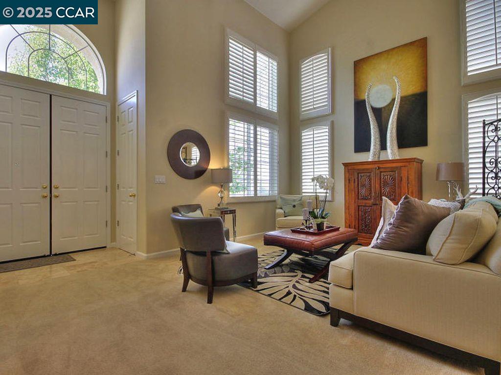 Detail Gallery Image 13 of 30 For 60 Foster Dr, San Ramon,  CA 94583 - 5 Beds | 3 Baths