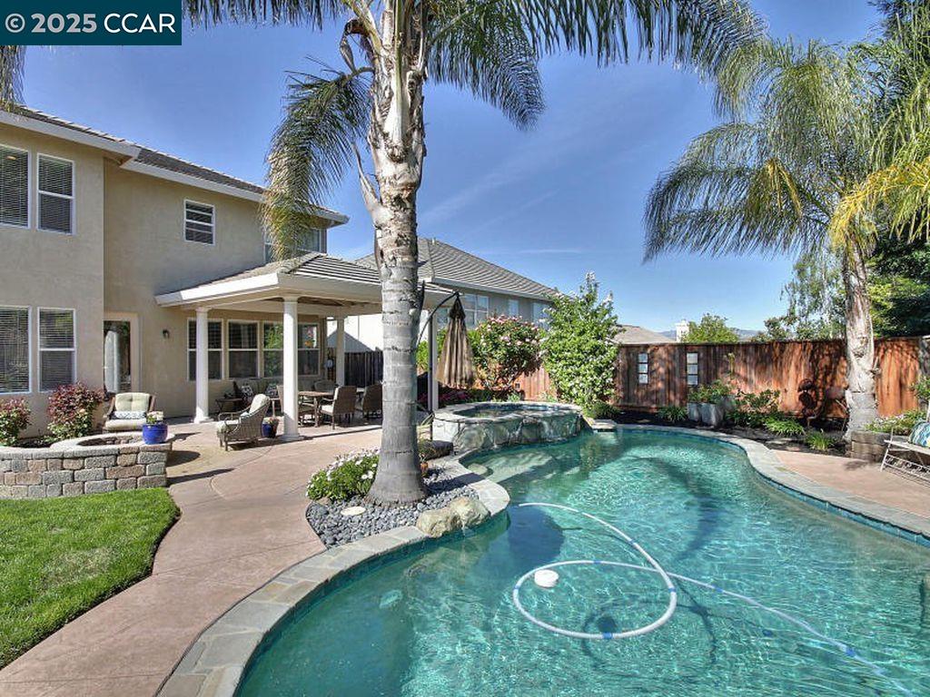 Detail Gallery Image 3 of 30 For 60 Foster Dr, San Ramon,  CA 94583 - 5 Beds | 3 Baths