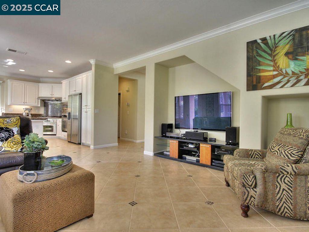Detail Gallery Image 24 of 30 For 60 Foster Dr, San Ramon,  CA 94583 - 5 Beds | 3 Baths