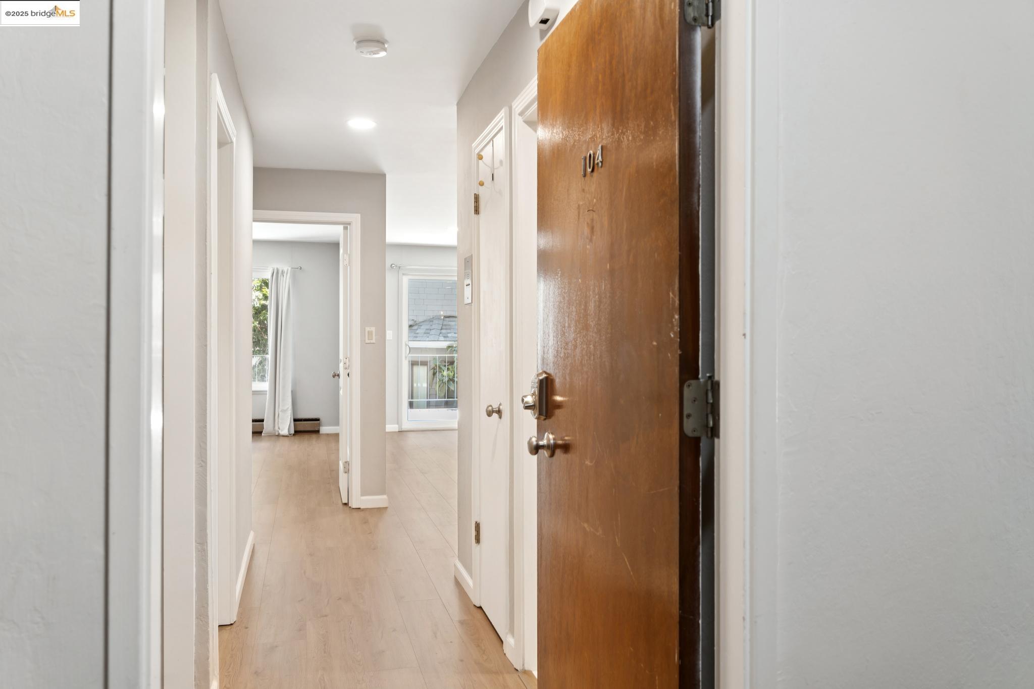 Photo #16: 41108398 Listing: Photo #16