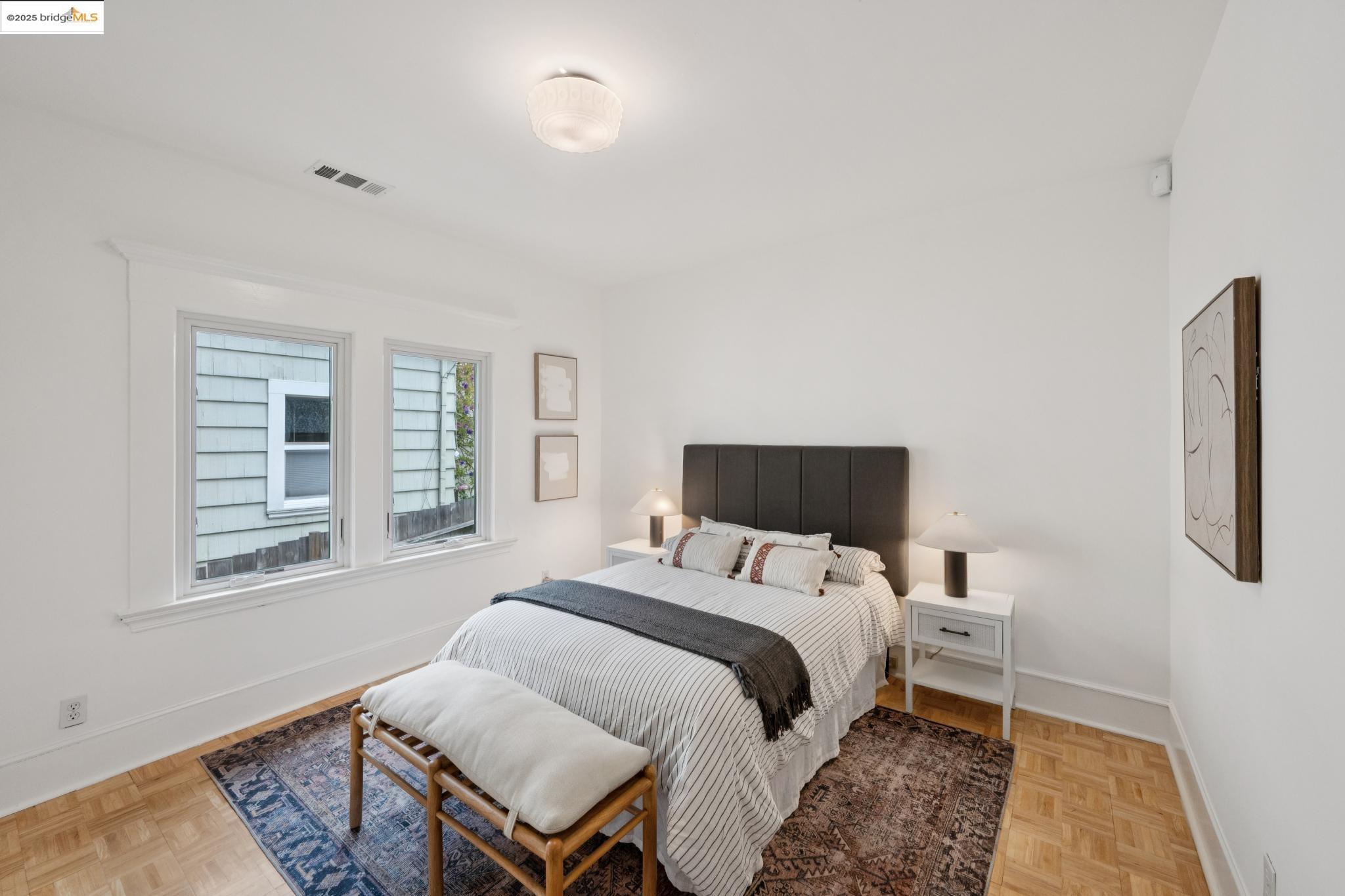 Detail Gallery Image 16 of 45 For 2114 E 30th St, Oakland,  CA 94606 - 3 Beds | 2 Baths