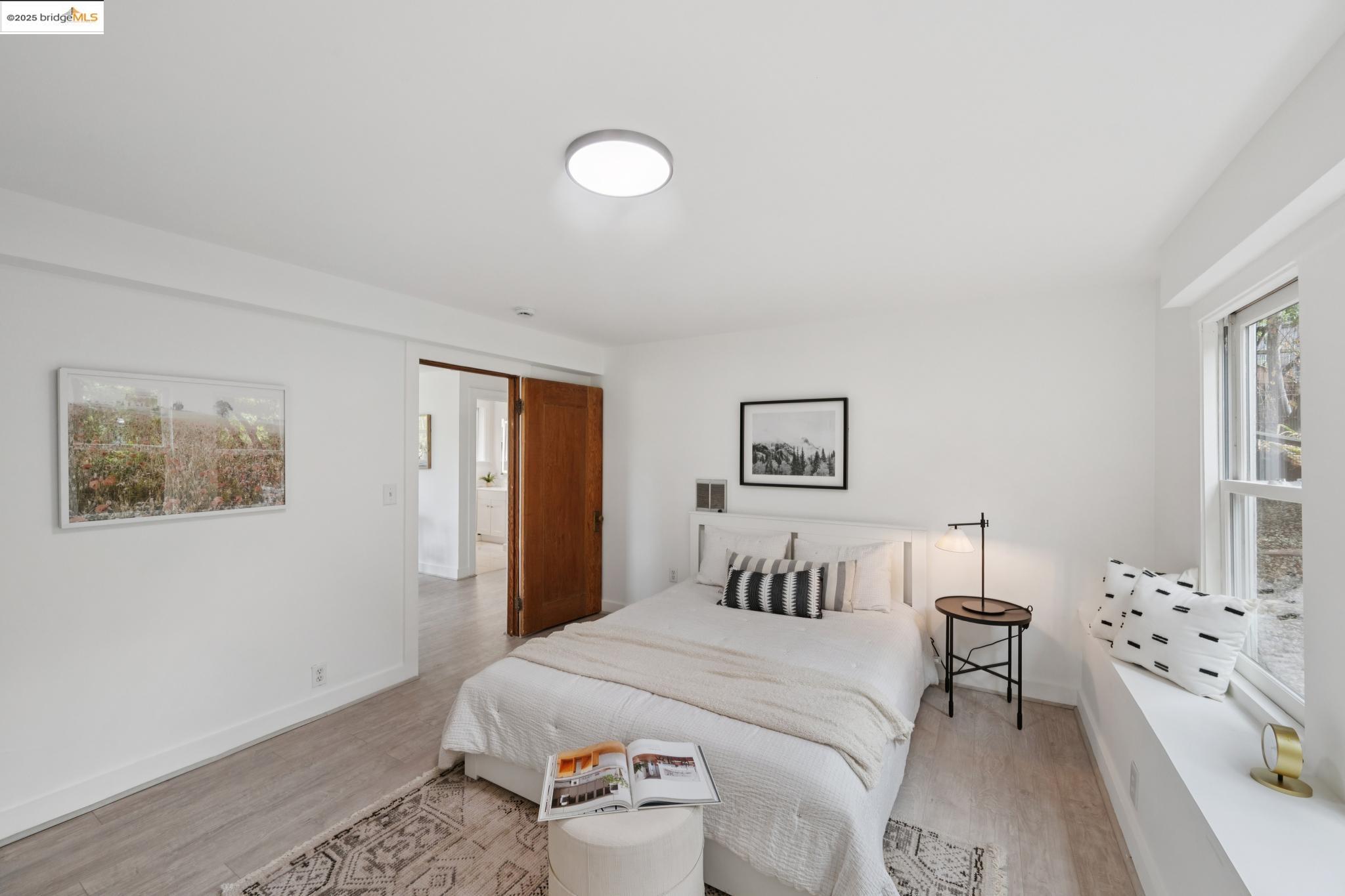 Detail Gallery Image 38 of 45 For 2114 E 30th St, Oakland,  CA 94606 - 3 Beds | 2 Baths