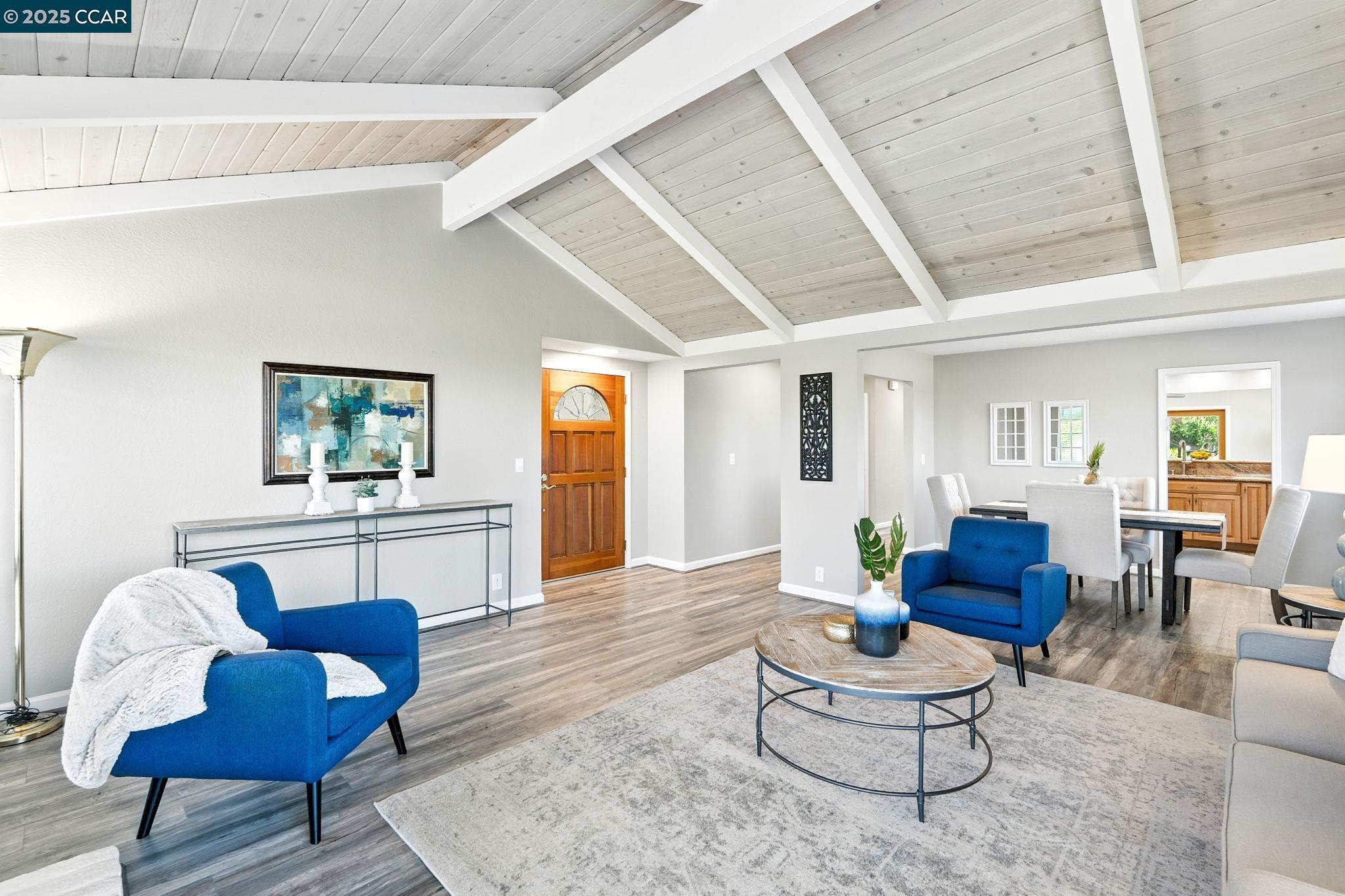 Detail Gallery Image 11 of 50 For 11448 Cresta Ln, Dublin,  CA 94568 - 4 Beds | 2 Baths