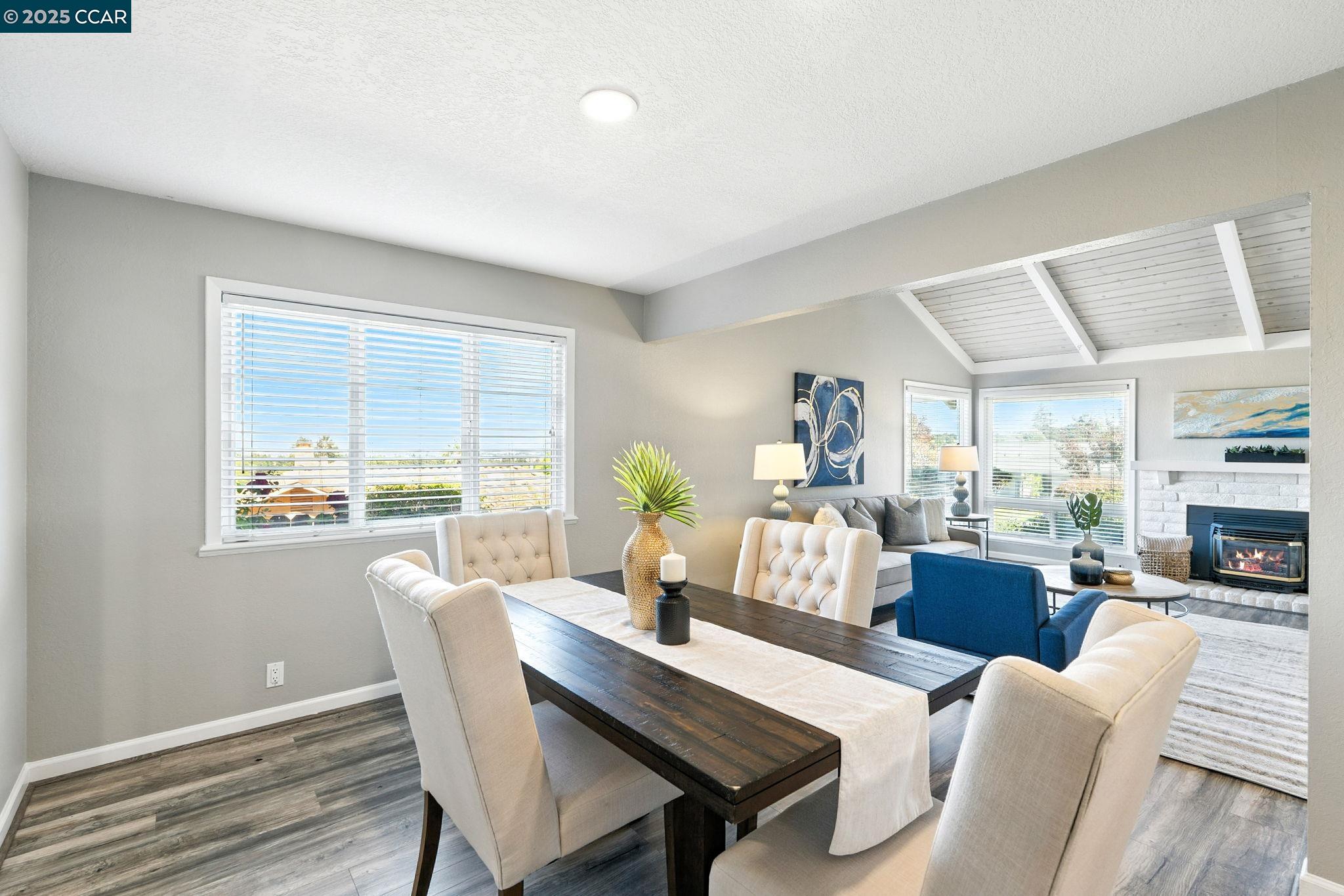 Detail Gallery Image 12 of 50 For 11448 Cresta Ln, Dublin,  CA 94568 - 4 Beds | 2 Baths