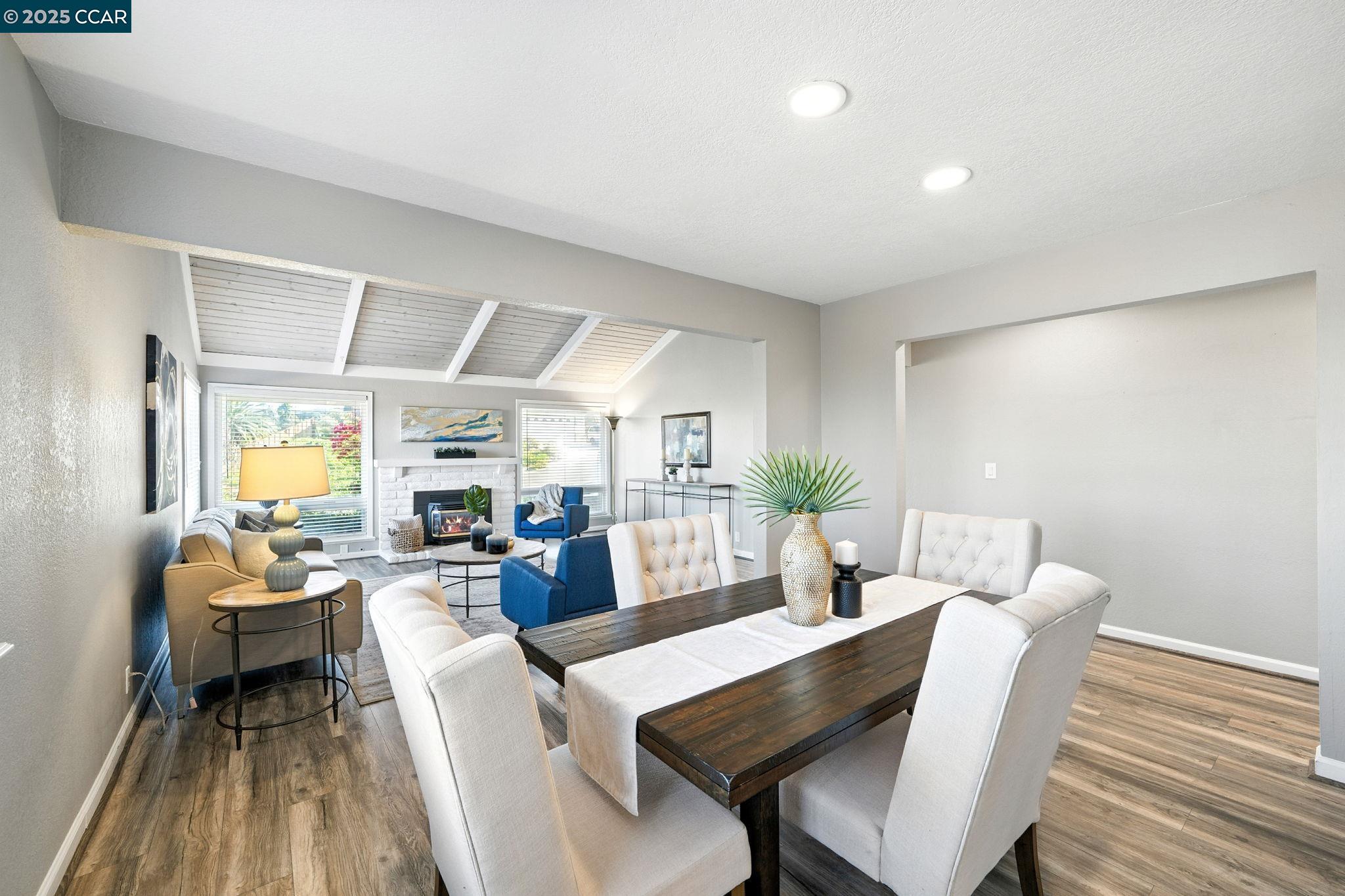 Detail Gallery Image 13 of 50 For 11448 Cresta Ln, Dublin,  CA 94568 - 4 Beds | 2 Baths