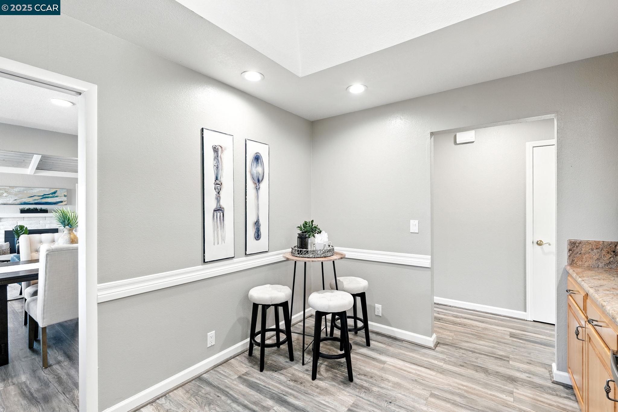 Detail Gallery Image 16 of 50 For 11448 Cresta Ln, Dublin,  CA 94568 - 4 Beds | 2 Baths