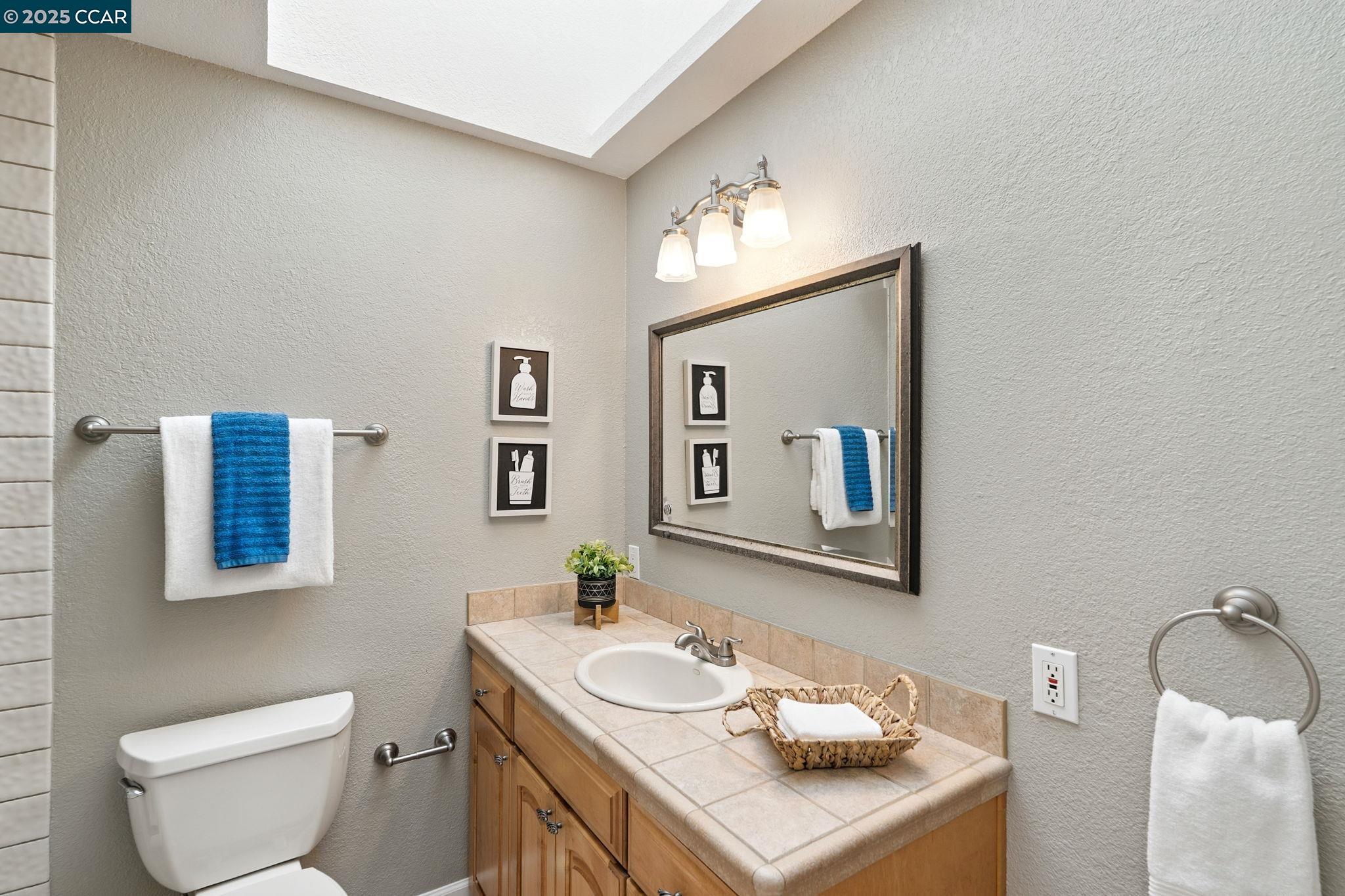 Detail Gallery Image 19 of 50 For 11448 Cresta Ln, Dublin,  CA 94568 - 4 Beds | 2 Baths