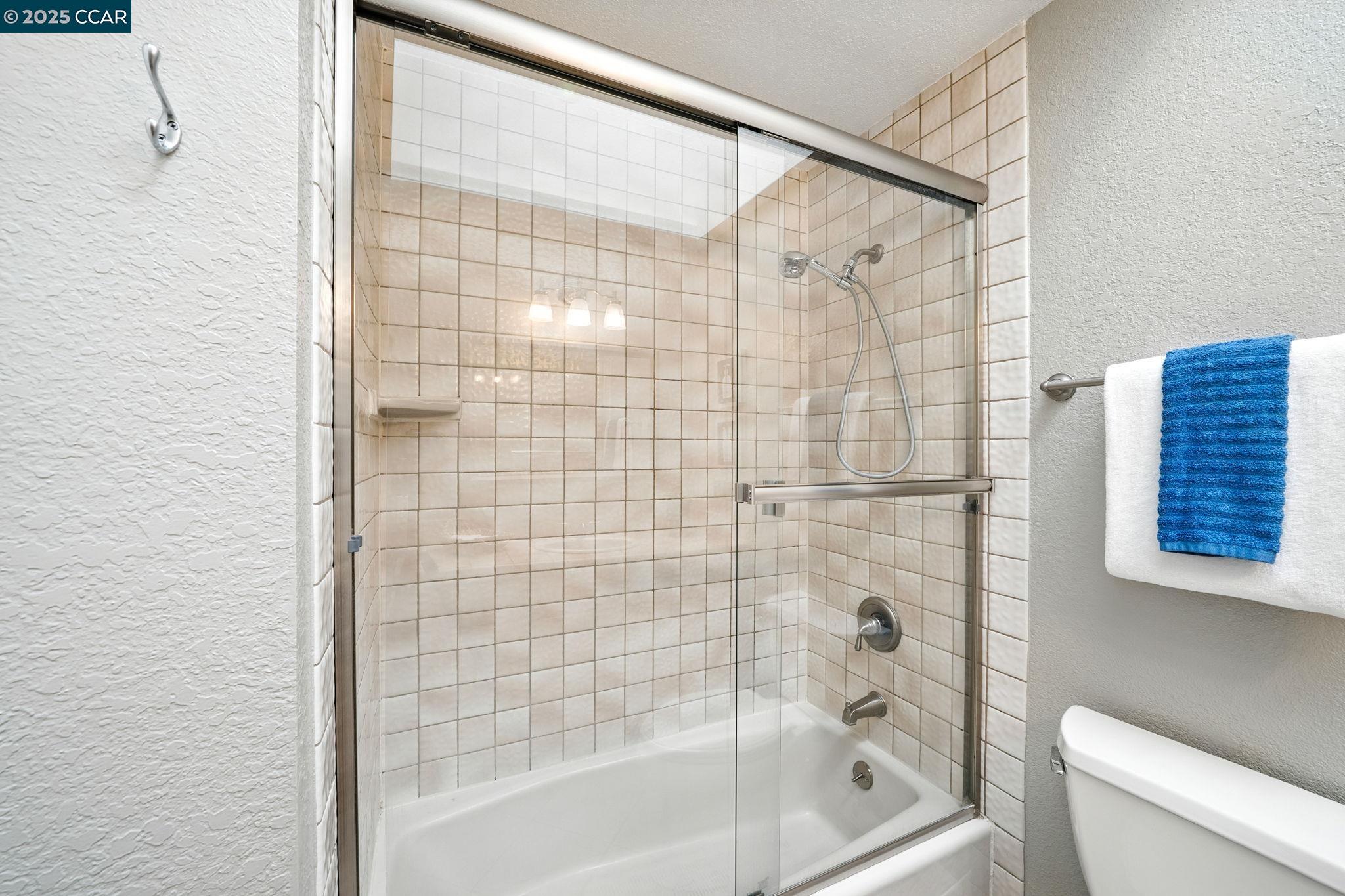 Detail Gallery Image 20 of 50 For 11448 Cresta Ln, Dublin,  CA 94568 - 4 Beds | 2 Baths