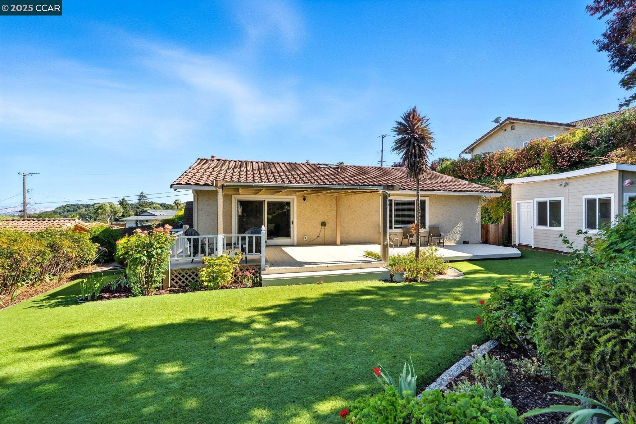 Detail Gallery Image 40 of 50 For 11448 Cresta Ln, Dublin,  CA 94568 - 4 Beds | 2 Baths