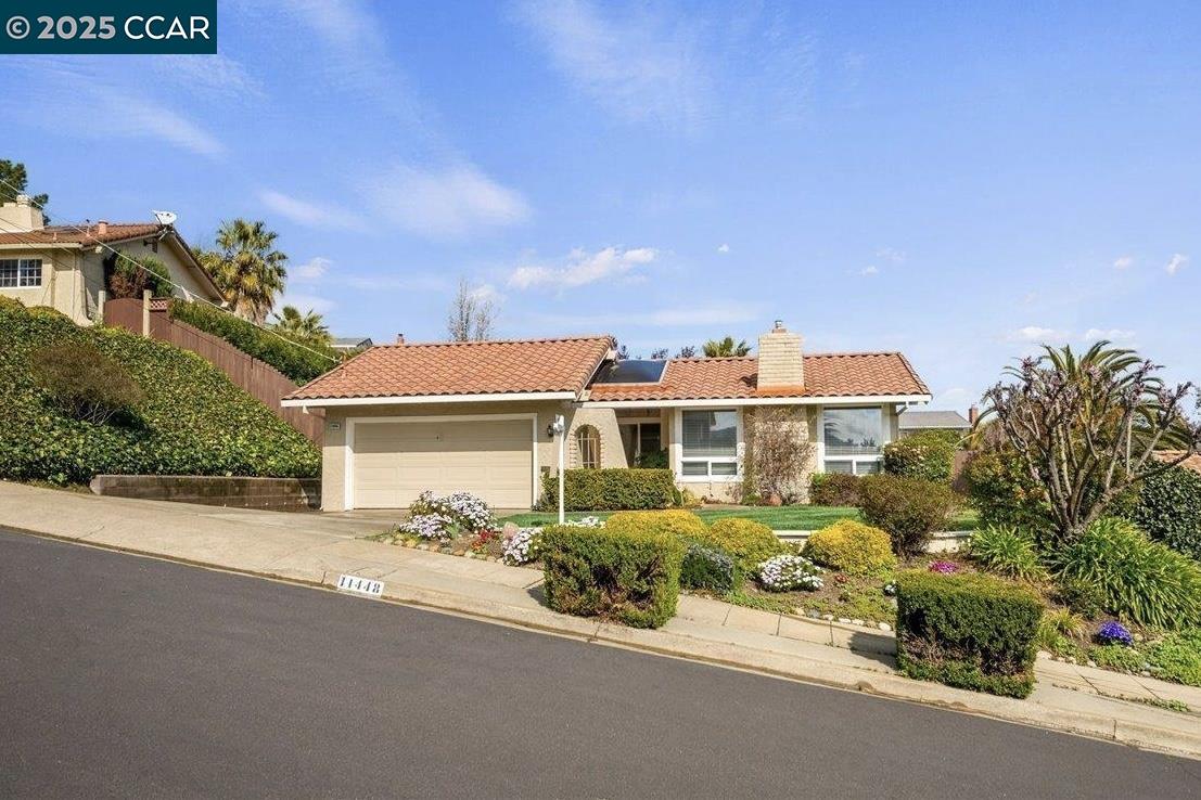 Detail Gallery Image 5 of 50 For 11448 Cresta Ln, Dublin,  CA 94568 - 4 Beds | 2 Baths