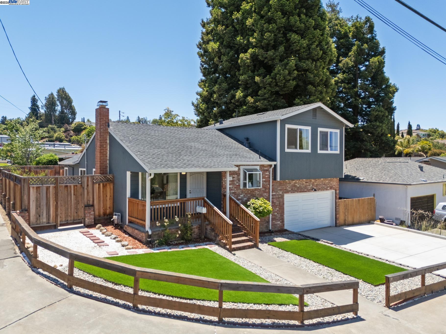 Detail Gallery Image 2 of 50 For 3287 Kelly St, Hayward,  CA 94541 - 4 Beds | 2 Baths