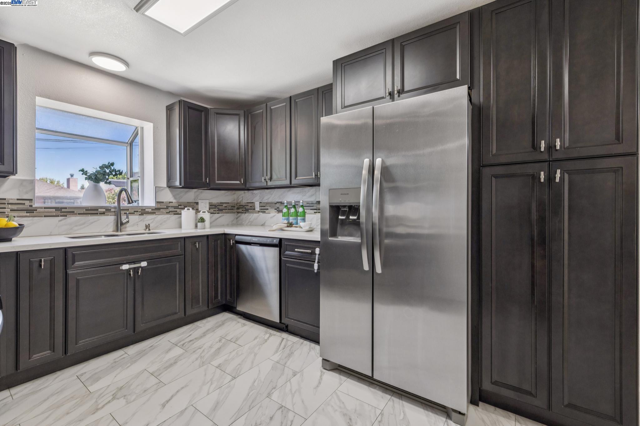 Detail Gallery Image 15 of 50 For 3287 Kelly St, Hayward,  CA 94541 - 4 Beds | 2 Baths