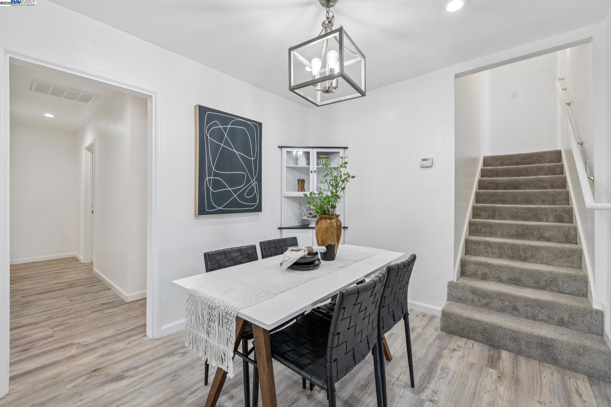 Detail Gallery Image 9 of 50 For 3287 Kelly St, Hayward,  CA 94541 - 4 Beds | 2 Baths