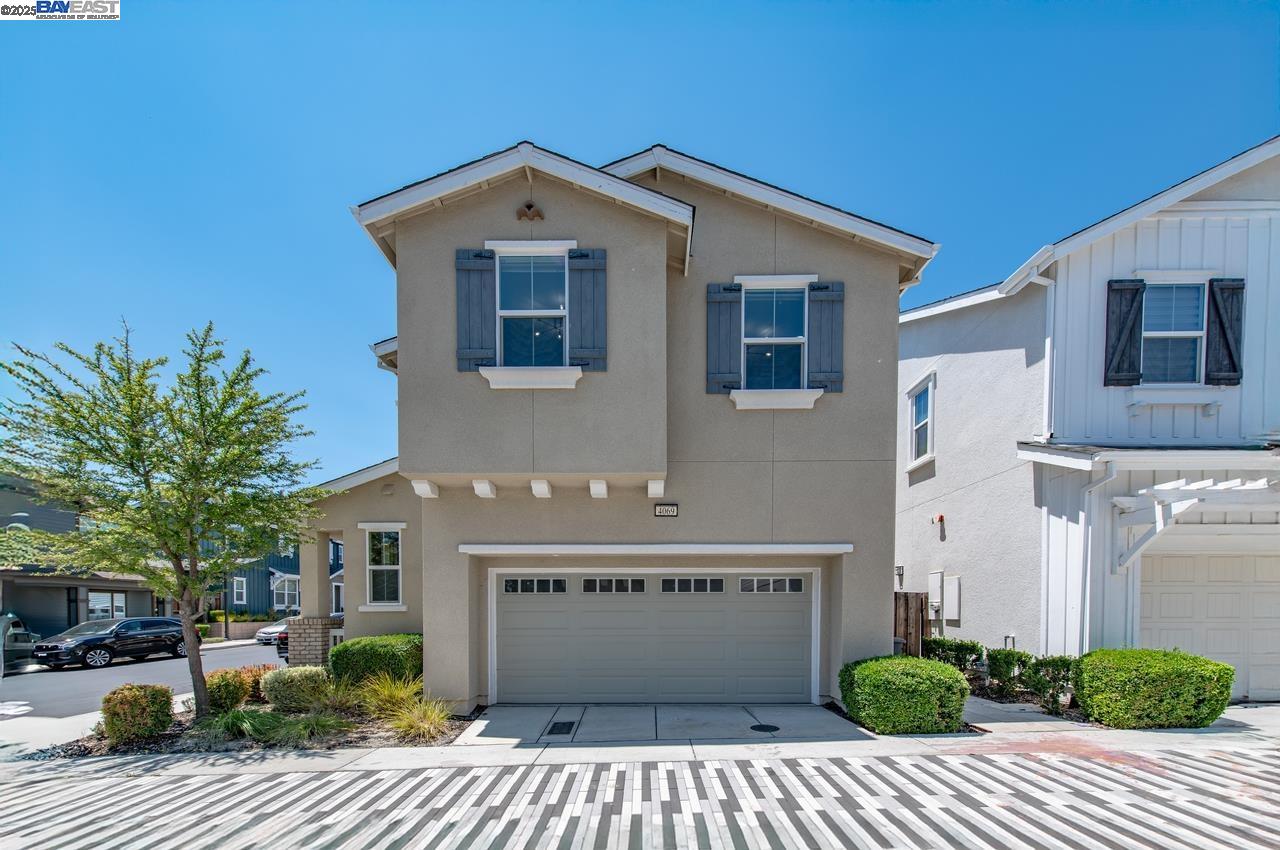 Detail Gallery Image 31 of 41 For 4069 Chalk Hill Way, Dublin,  CA 94568 - 3 Beds | 2/1 Baths