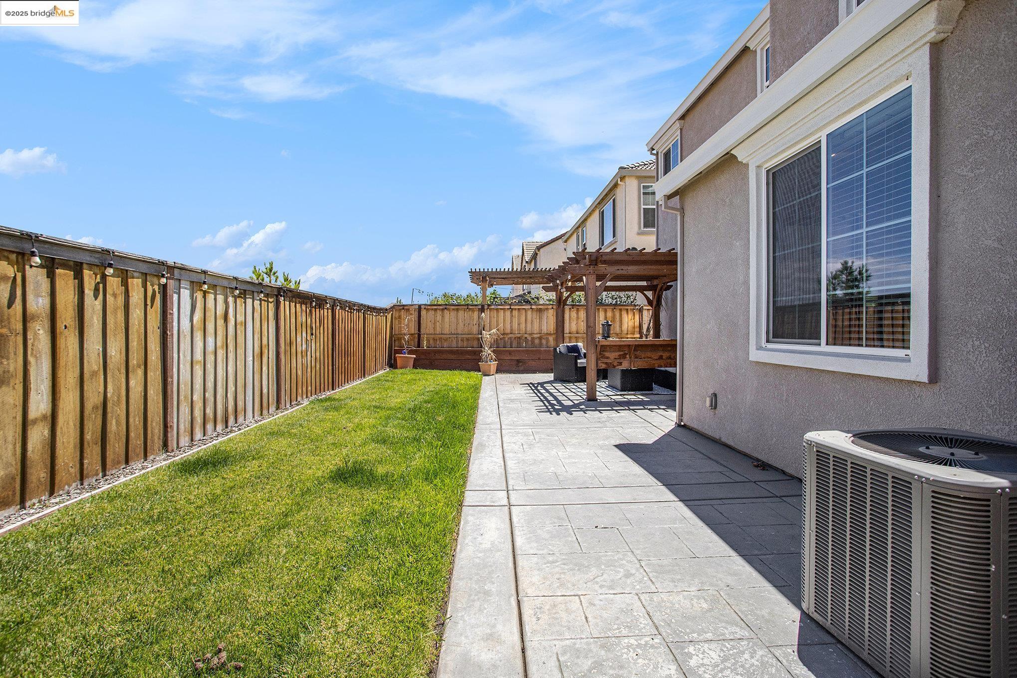Detail Gallery Image 24 of 33 For 6476 Dan Havicus Dr, Tracy,  CA 95377 - 4 Beds | 3 Baths