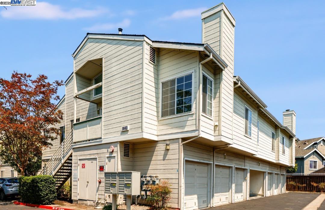MLS: 41108407 Condo For Sale