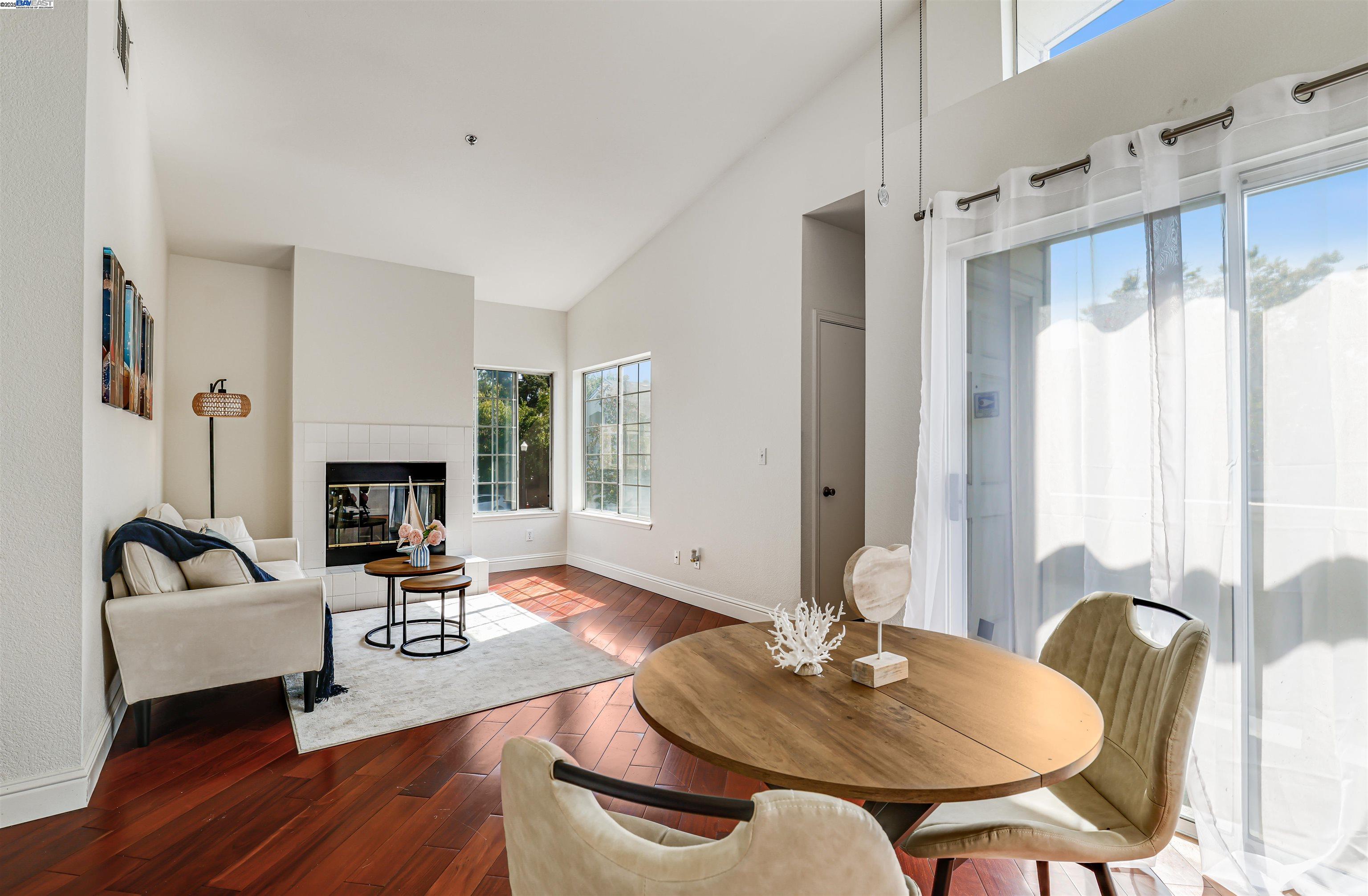 Photo #5: 41108407 Listing 