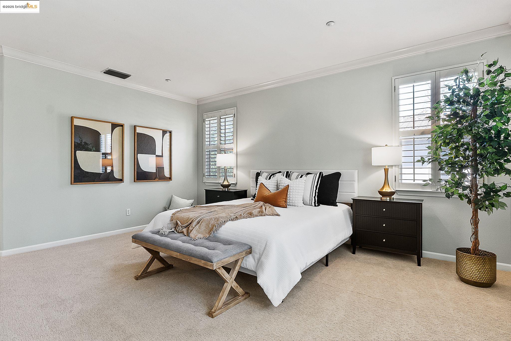 Detail Gallery Image 18 of 36 For 302 Mondavi Ln, Brentwood,  CA 94513 - 5 Beds | 3 Baths