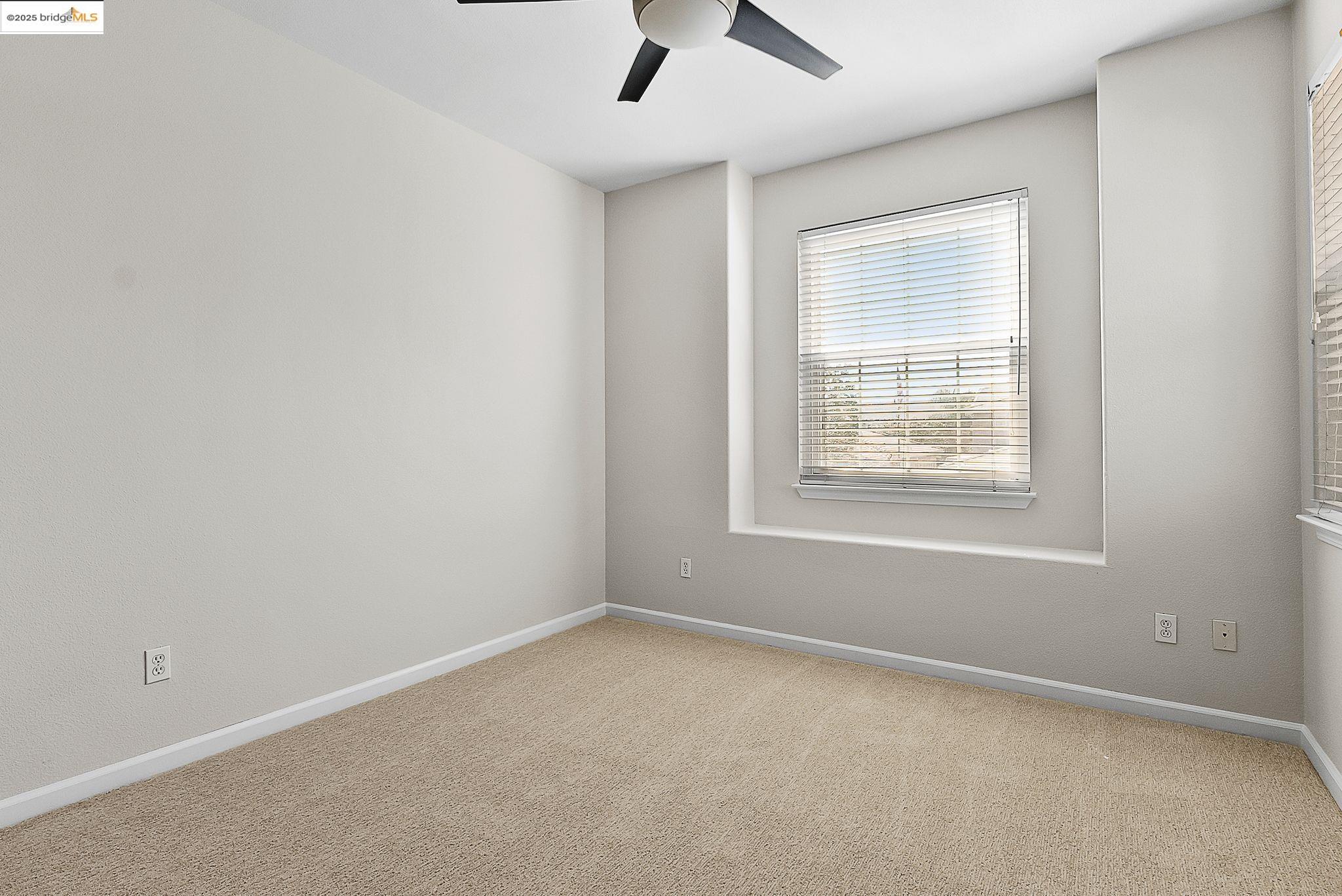 Detail Gallery Image 25 of 36 For 302 Mondavi Ln, Brentwood,  CA 94513 - 5 Beds | 3 Baths