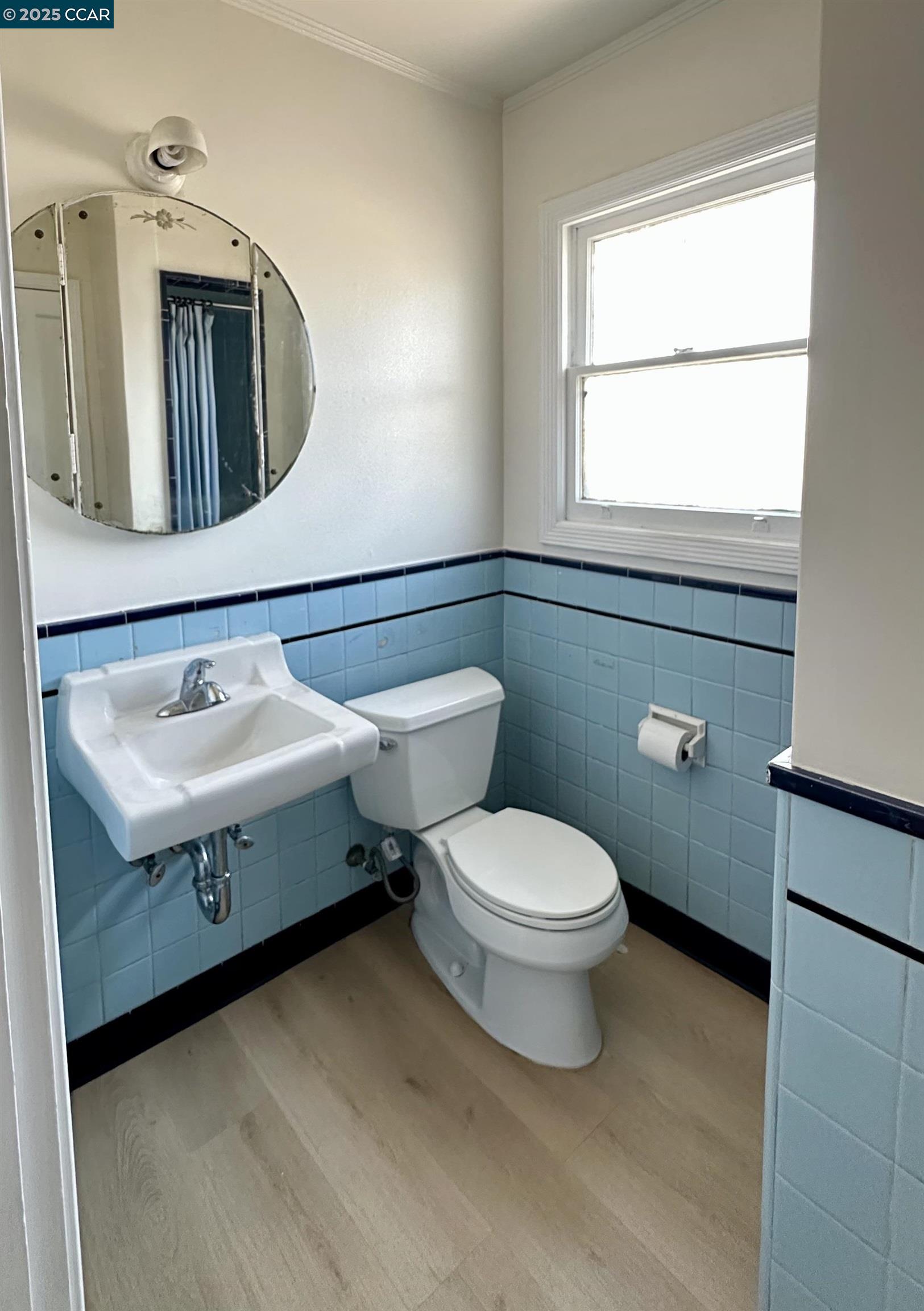 Detail Gallery Image 16 of 21 For 2062 Washington Ave, San Leandro,  CA 94577 - – Beds | – Baths