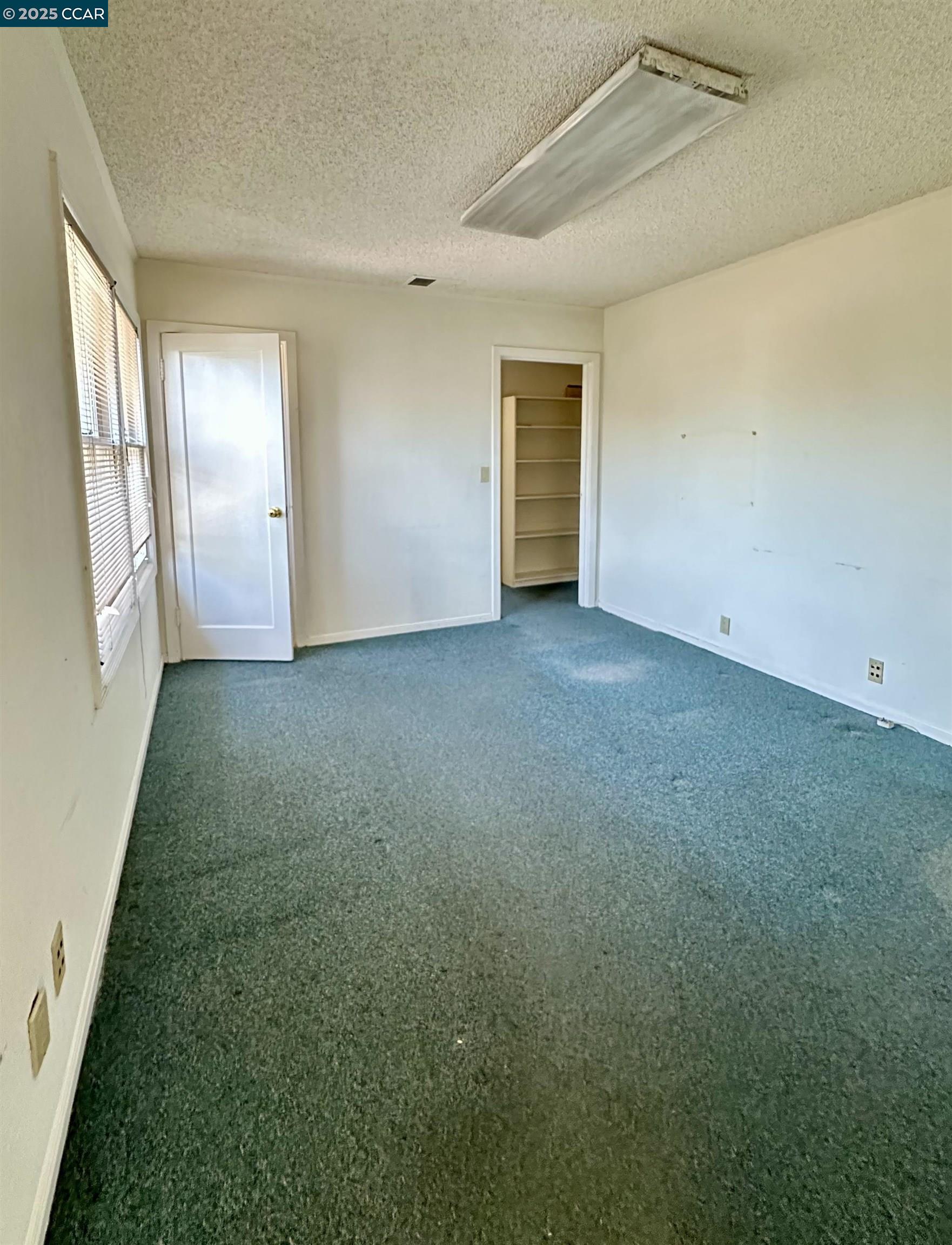 Detail Gallery Image 18 of 21 For 2062 Washington Ave, San Leandro,  CA 94577 - – Beds | – Baths