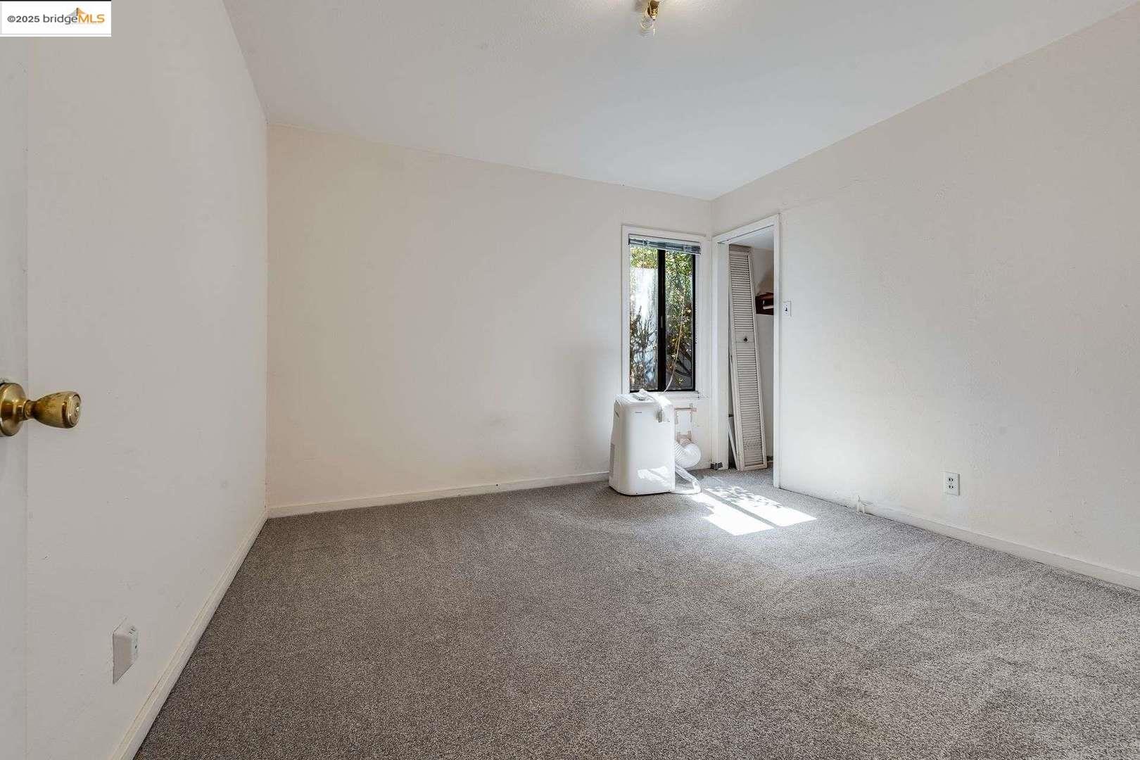 Detail Gallery Image 20 of 33 For 2840 Mount Diablo St, Concord,  CA 94518 - 2 Beds | 1 Baths