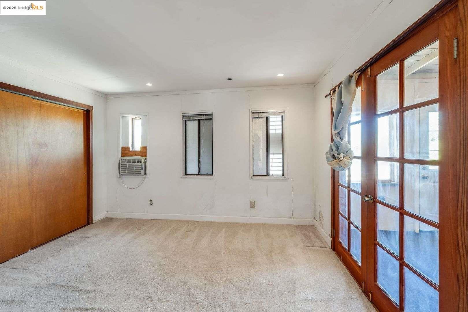 Detail Gallery Image 23 of 33 For 2840 Mount Diablo St, Concord,  CA 94518 - 2 Beds | 1 Baths