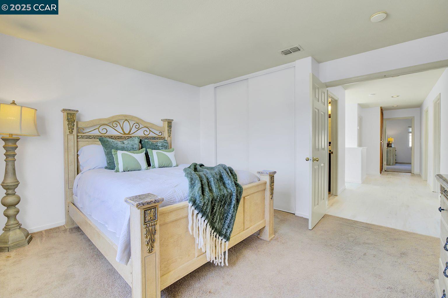 Detail Gallery Image 19 of 28 For 318 Bentley Ct, Pacheco,  CA 94553 - 4 Beds | 2/1 Baths