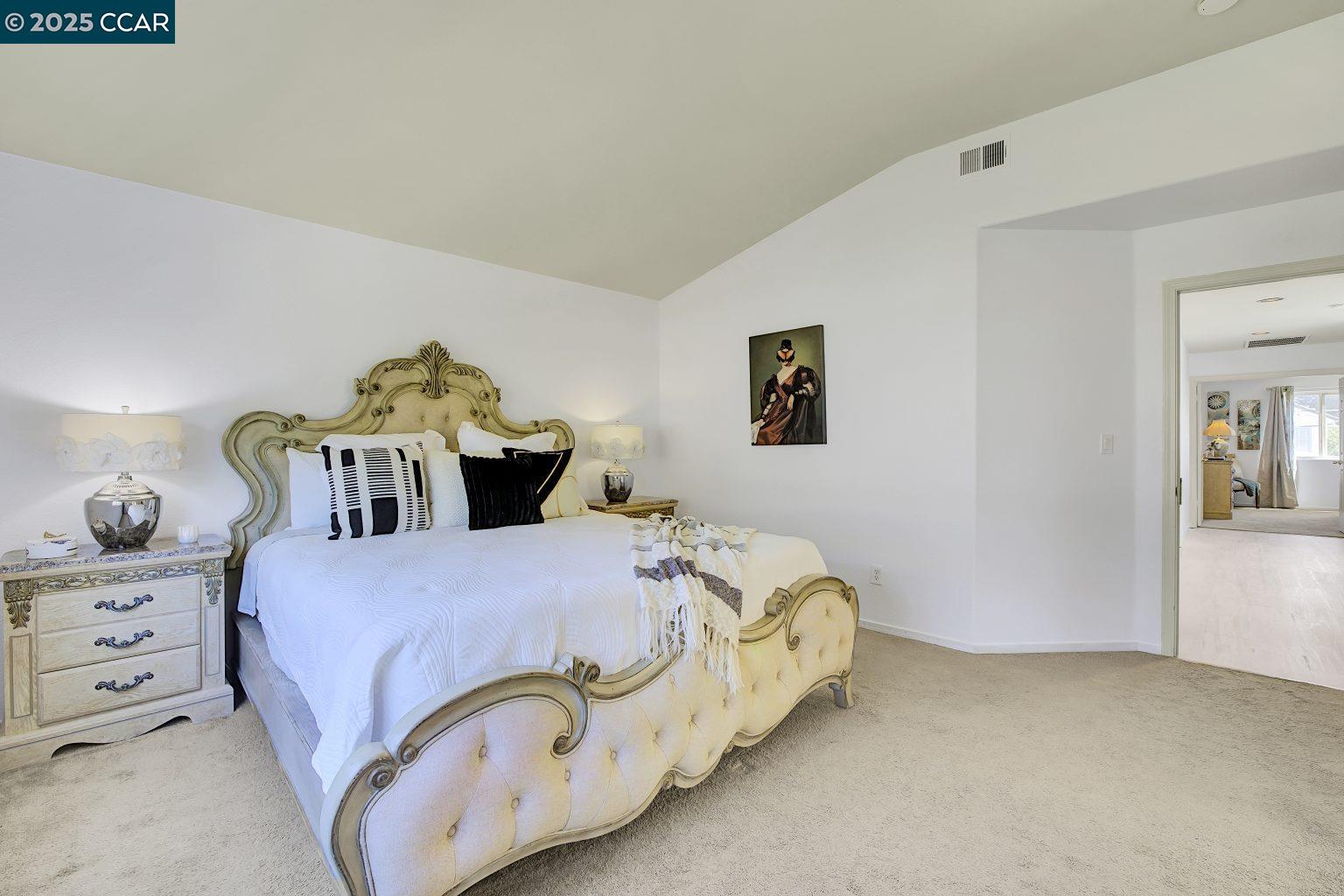 Detail Gallery Image 24 of 28 For 318 Bentley Ct, Pacheco,  CA 94553 - 4 Beds | 2/1 Baths