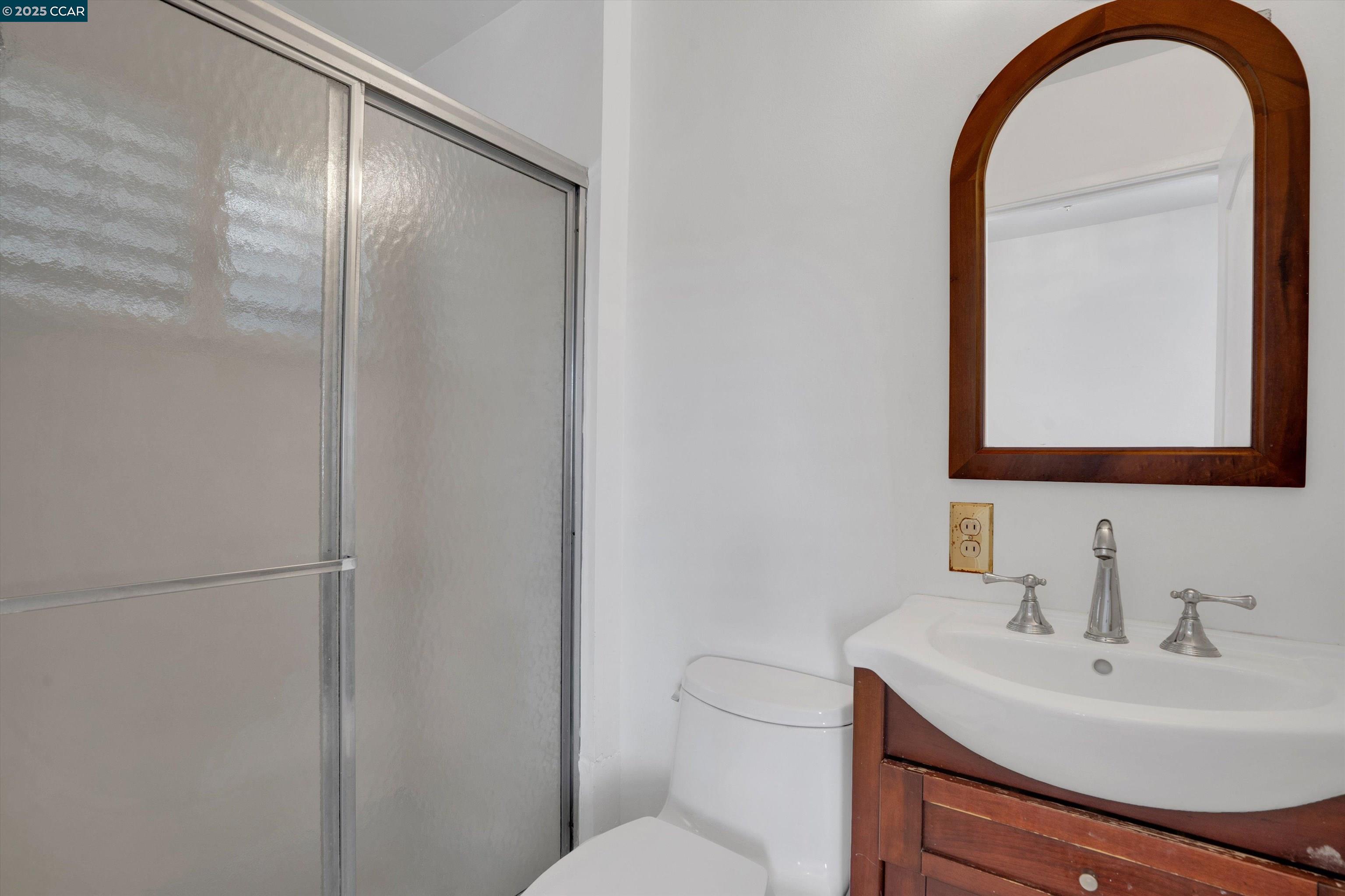 Detail Gallery Image 21 of 30 For 4404 Meadowbrook Dr, Richmond,  CA 94803 - 3 Beds | 2 Baths