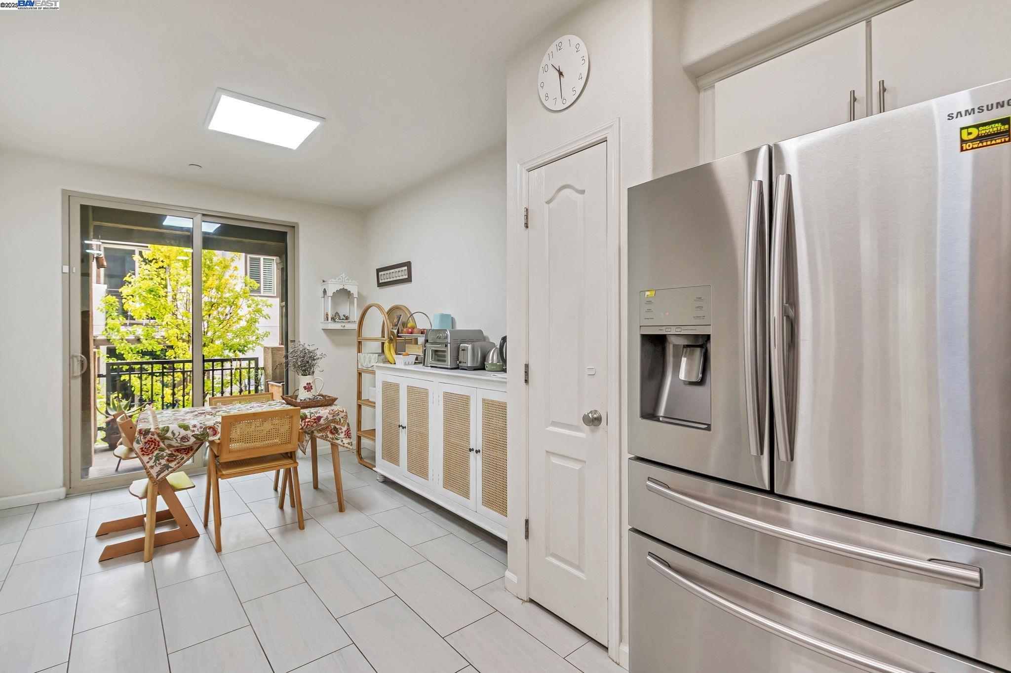 Detail Gallery Image 14 of 38 For 223 William Manly St #1,  San Jose,  CA 95136 - 3 Beds | 3 Baths