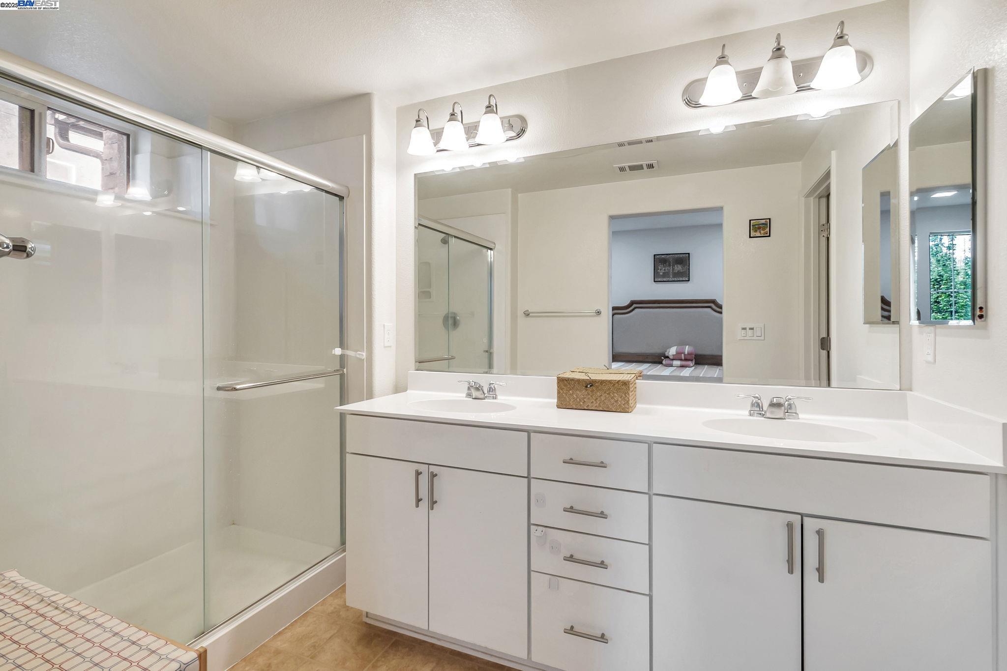 Detail Gallery Image 24 of 38 For 223 William Manly St #1,  San Jose,  CA 95136 - 3 Beds | 3 Baths