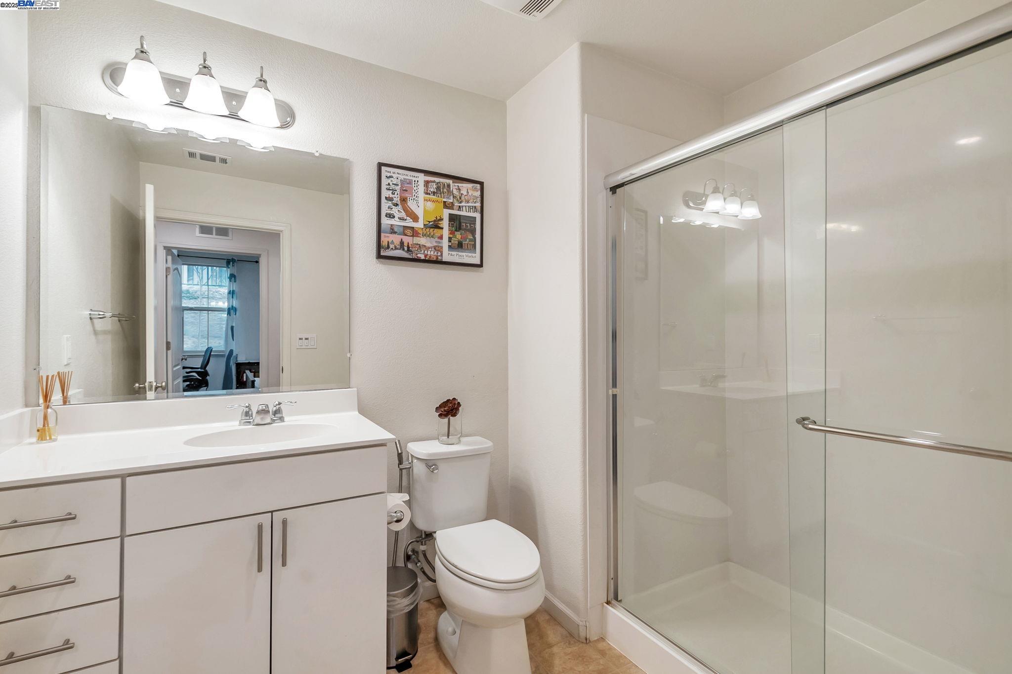 Detail Gallery Image 26 of 38 For 223 William Manly St #1,  San Jose,  CA 95136 - 3 Beds | 3 Baths