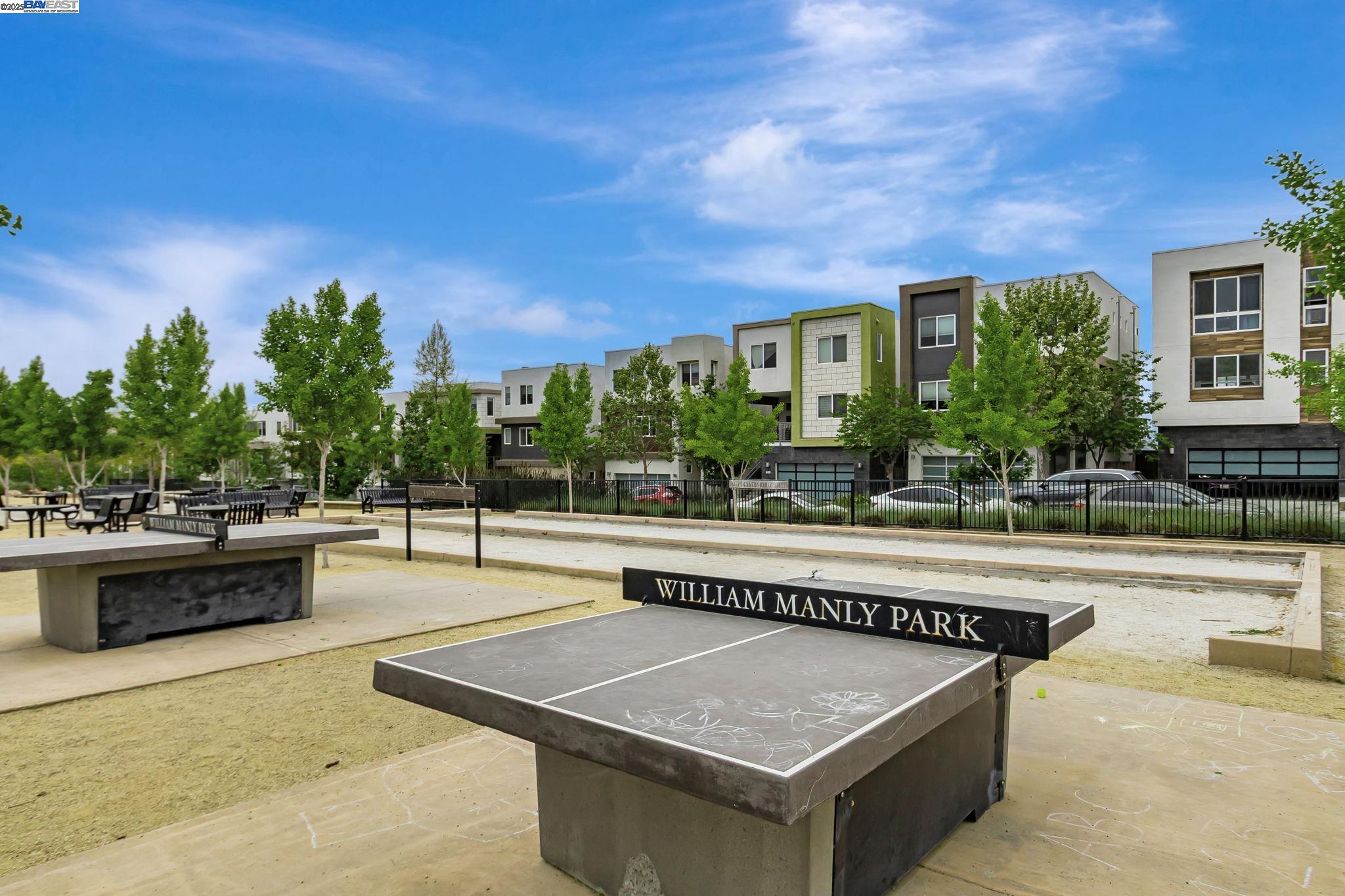 Detail Gallery Image 37 of 38 For 223 William Manly St #1,  San Jose,  CA 95136 - 3 Beds | 3 Baths