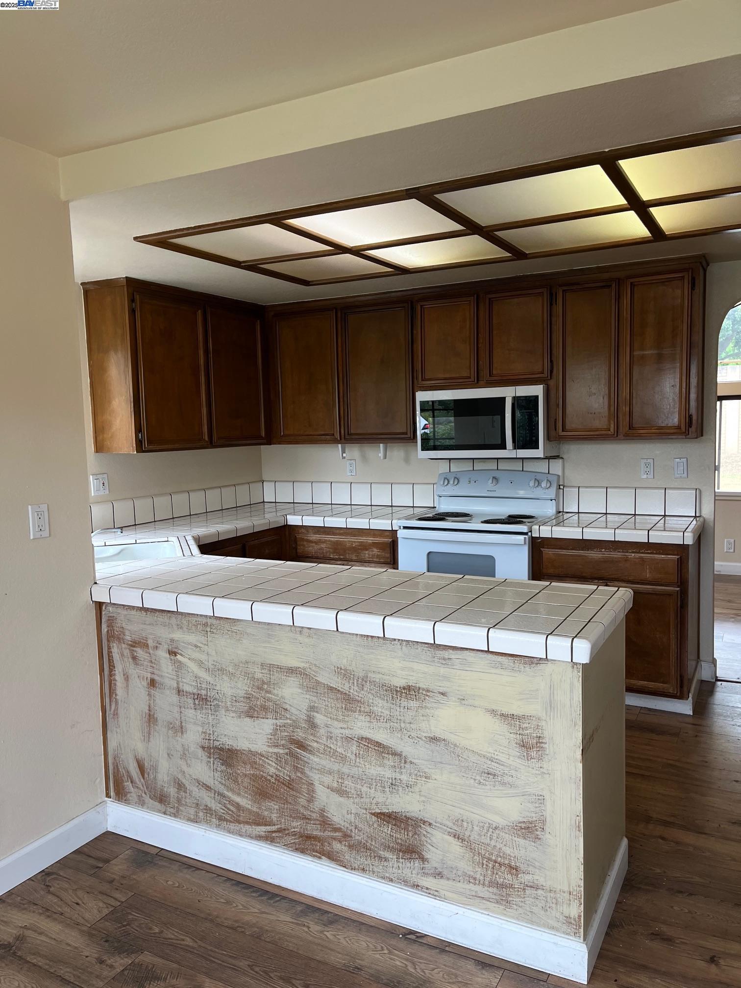 Detail Gallery Image 11 of 30 For 1238 Orloff Dr, Pleasanton,  CA 94566 - 3 Beds | 2 Baths