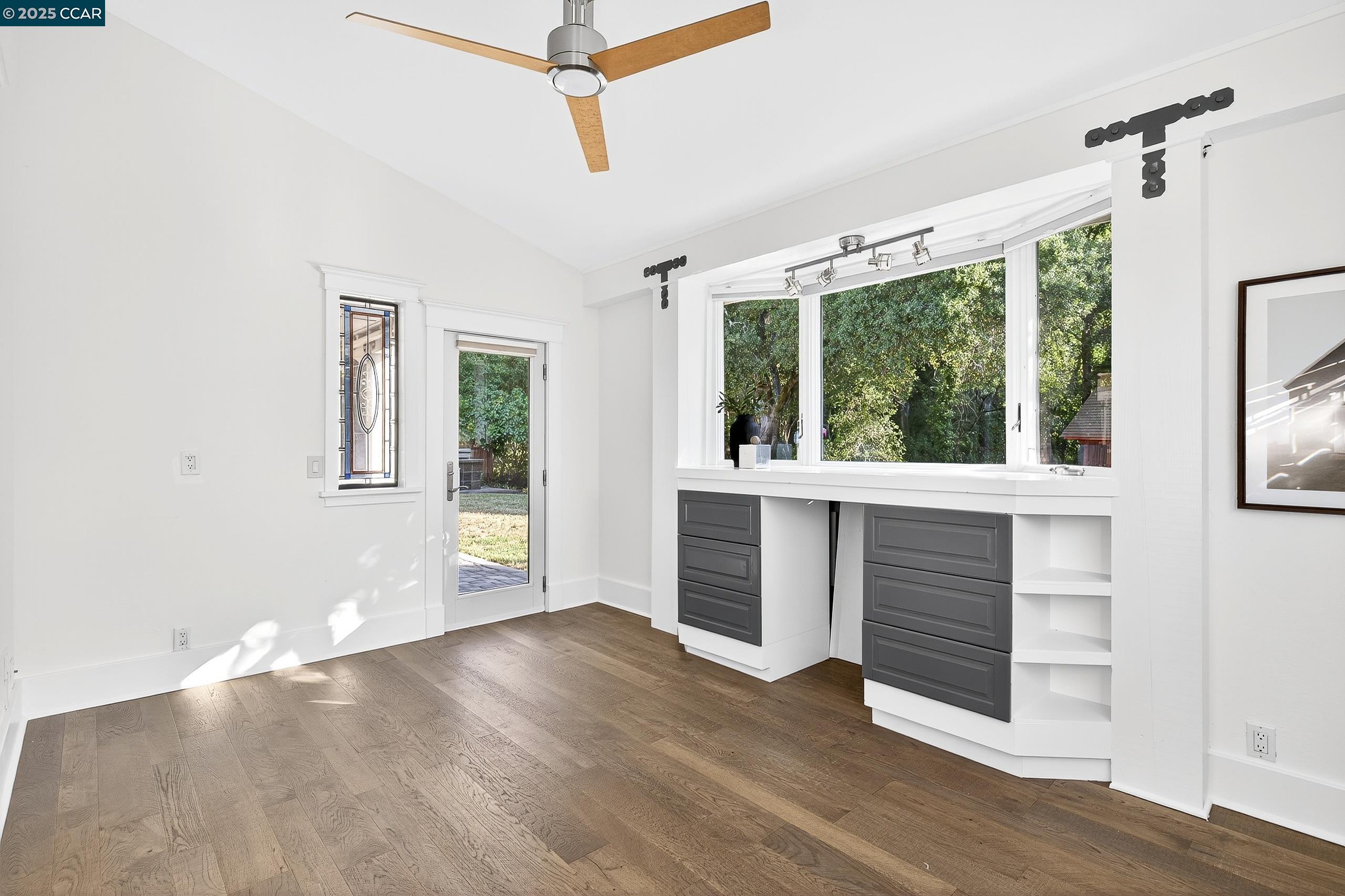 Detail Gallery Image 19 of 58 For 1206 Rimer Dr, Moraga,  CA 94556 - 5 Beds | 4 Baths