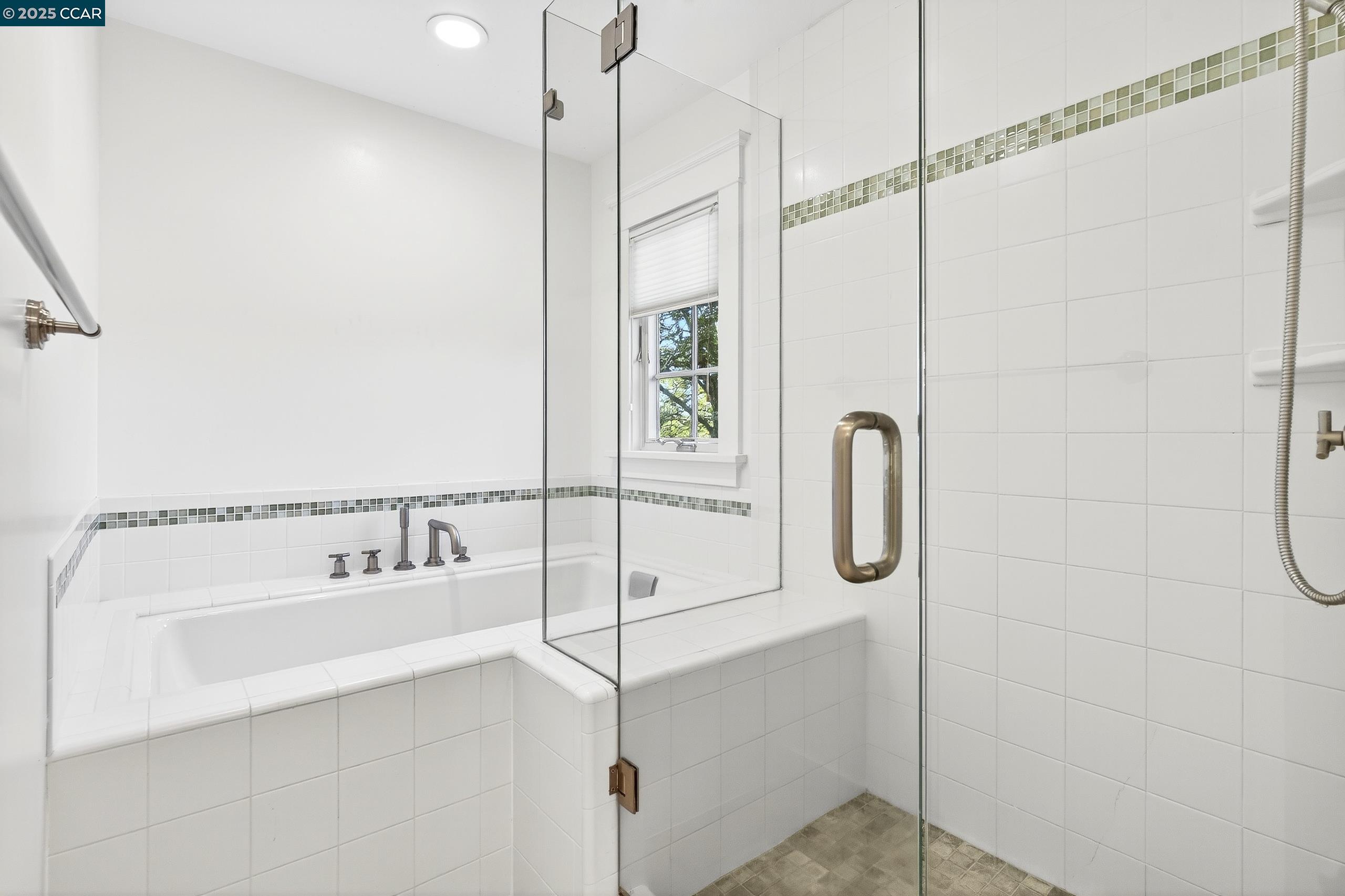 Detail Gallery Image 27 of 58 For 1206 Rimer Dr, Moraga,  CA 94556 - 5 Beds | 4 Baths