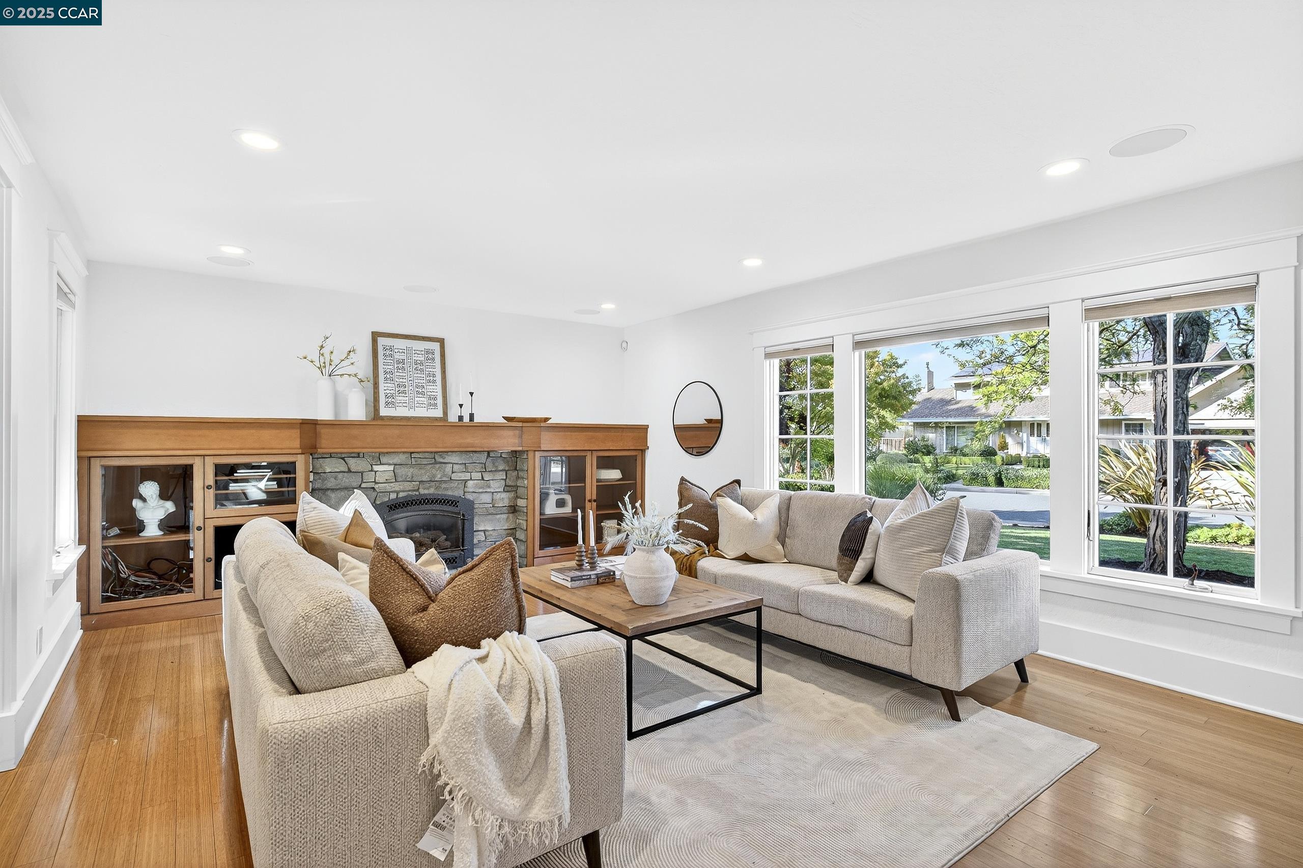 Detail Gallery Image 9 of 58 For 1206 Rimer Dr, Moraga,  CA 94556 - 5 Beds | 4 Baths