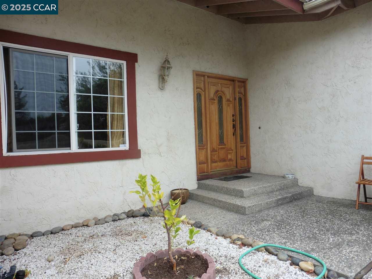 Detail Gallery Image 3 of 3 For 920 Palmer Rd, Walnut Creek,  CA 94596 - 3 Beds | 2 Baths