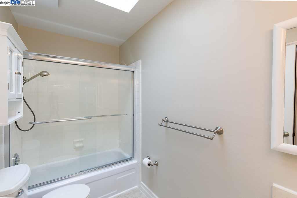Detail Gallery Image 15 of 30 For 7897 Meadowbrook Court, Pleasanton,  CA 94588 - 4 Beds | 2 Baths