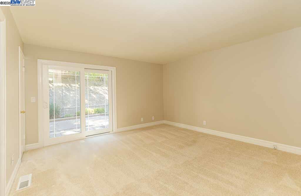 Detail Gallery Image 18 of 30 For 7897 Meadowbrook Court, Pleasanton,  CA 94588 - 4 Beds | 2 Baths