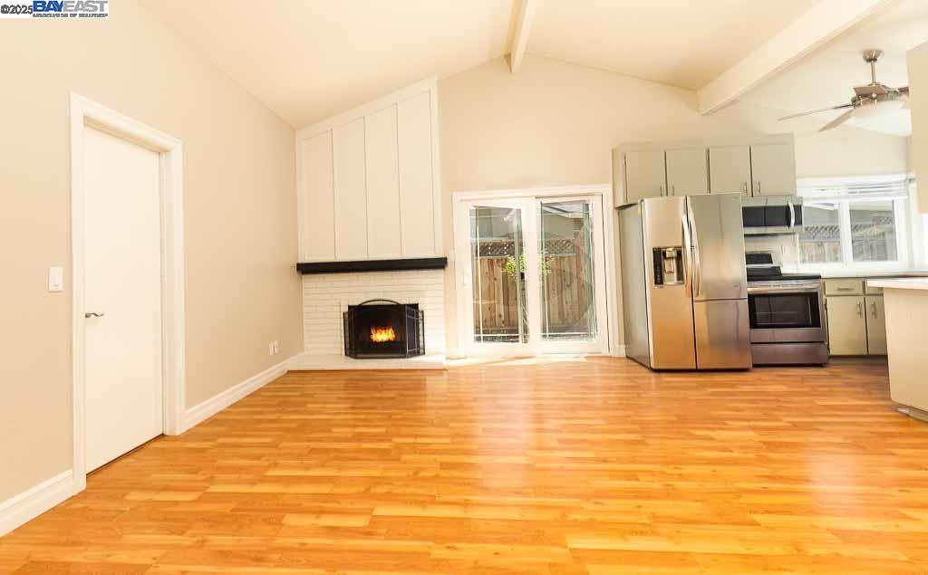 Detail Gallery Image 6 of 30 For 7897 Meadowbrook Court, Pleasanton,  CA 94588 - 4 Beds | 2 Baths