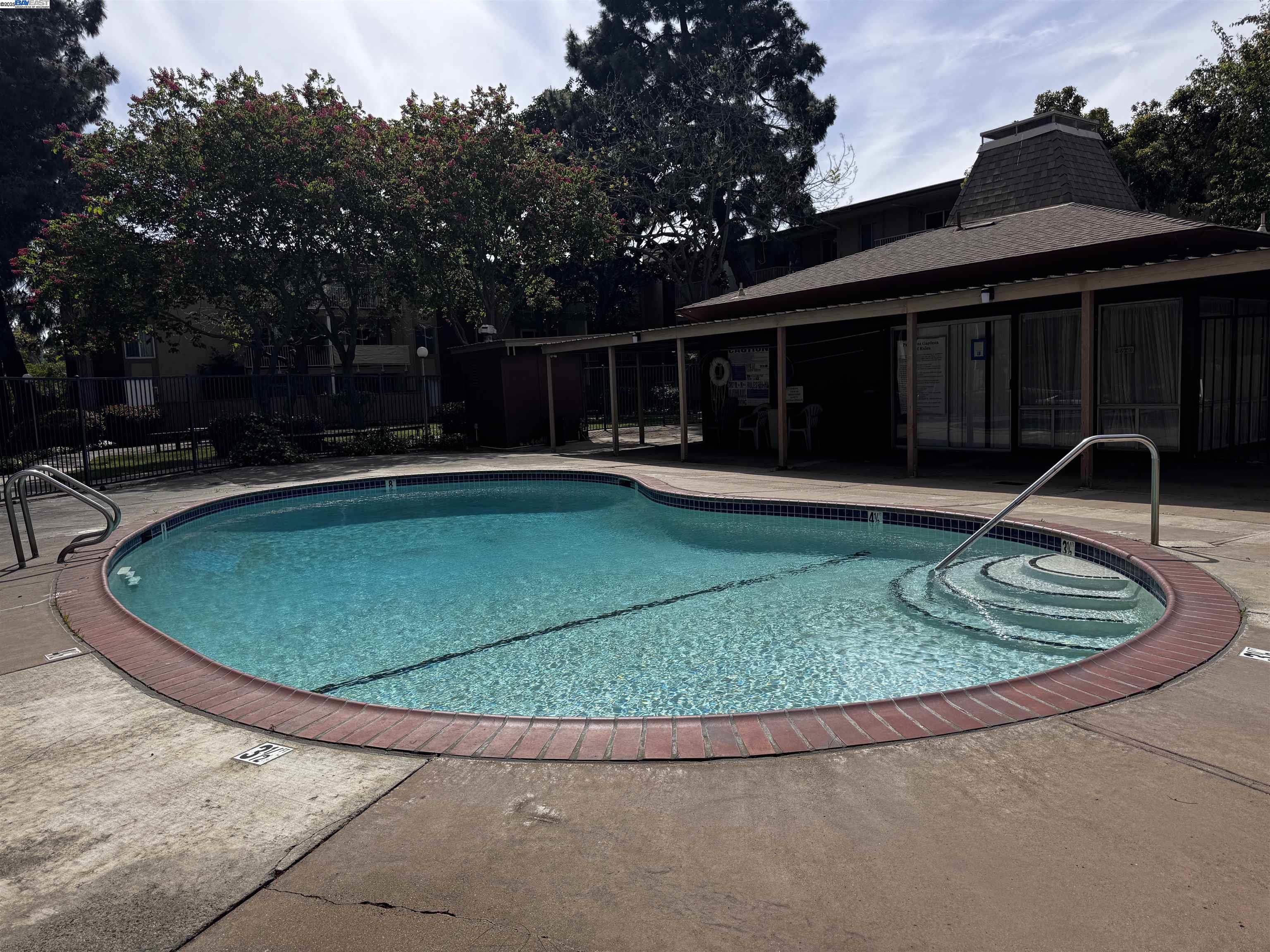 Detail Gallery Image 12 of 12 For 2755 Country Drive, Fremont,  CA 94536-5345 - 2 Beds | 1/1 Baths