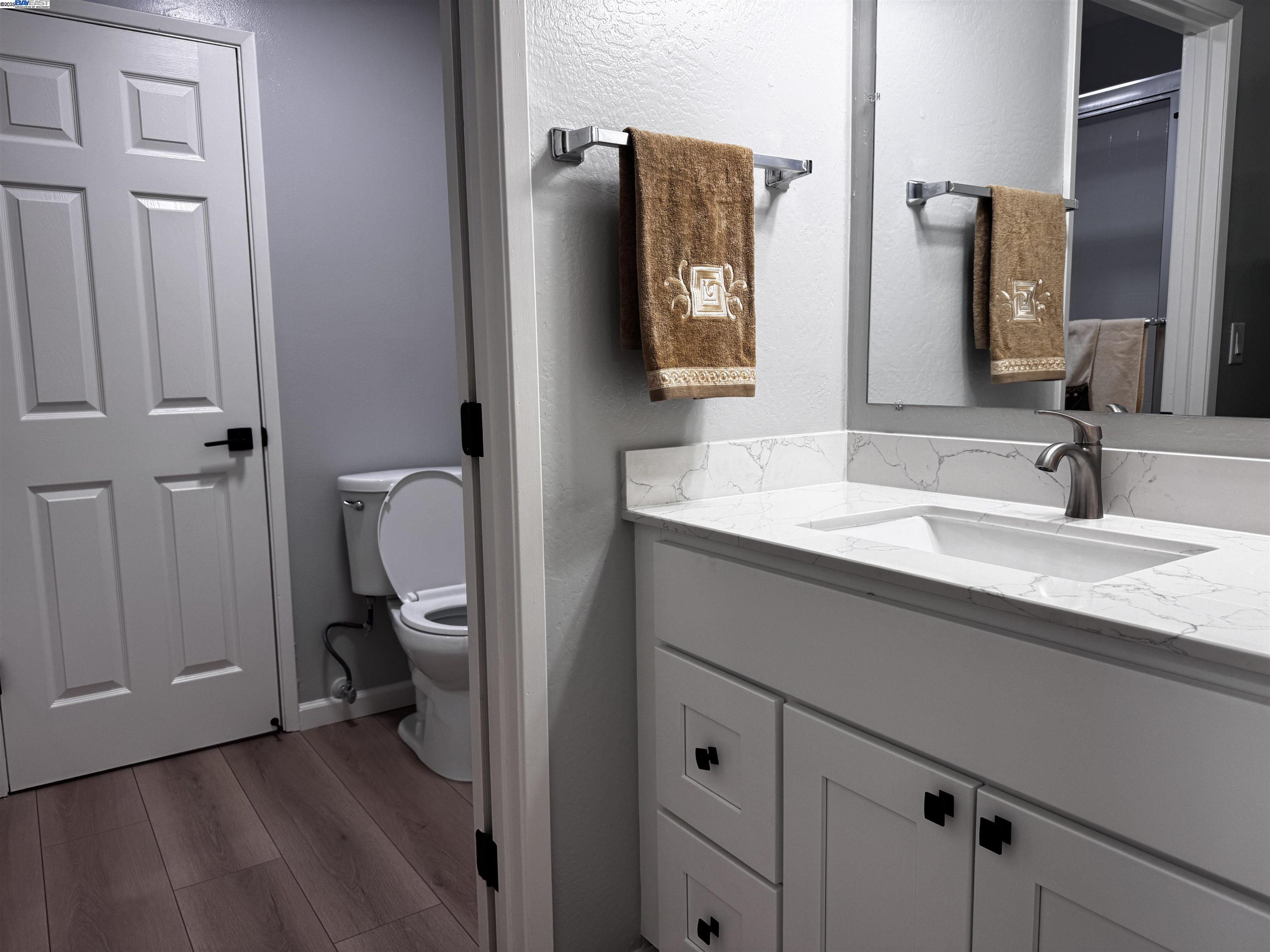 Detail Gallery Image 7 of 12 For 2755 Country Drive, Fremont,  CA 94536-5345 - 2 Beds | 1/1 Baths
