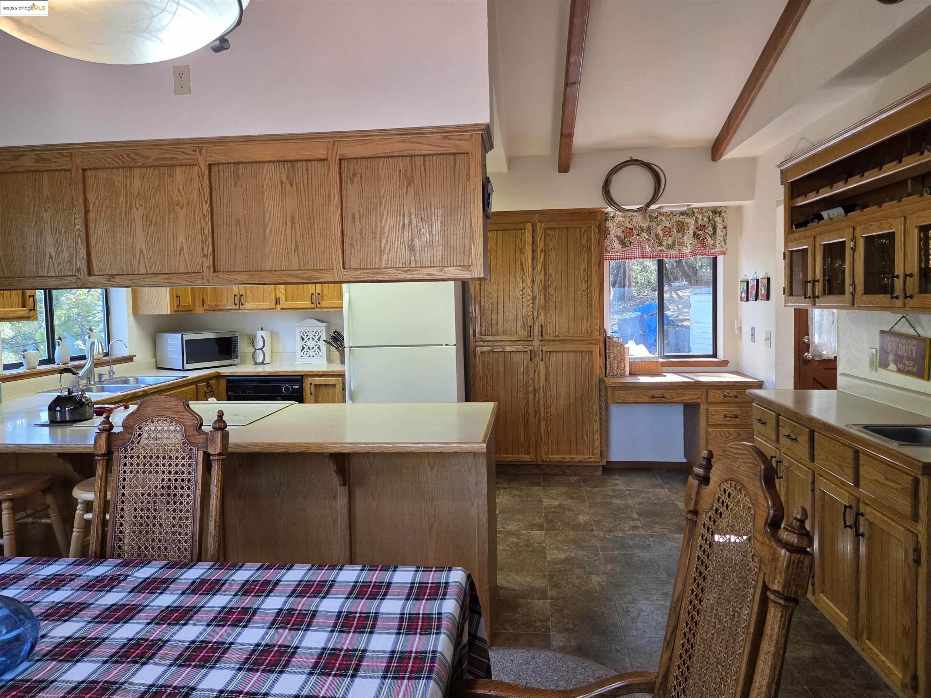 Detail Gallery Image 11 of 47 For 17301 Smokey River, Sonora,  CA 95370 - 3 Beds | 2 Baths