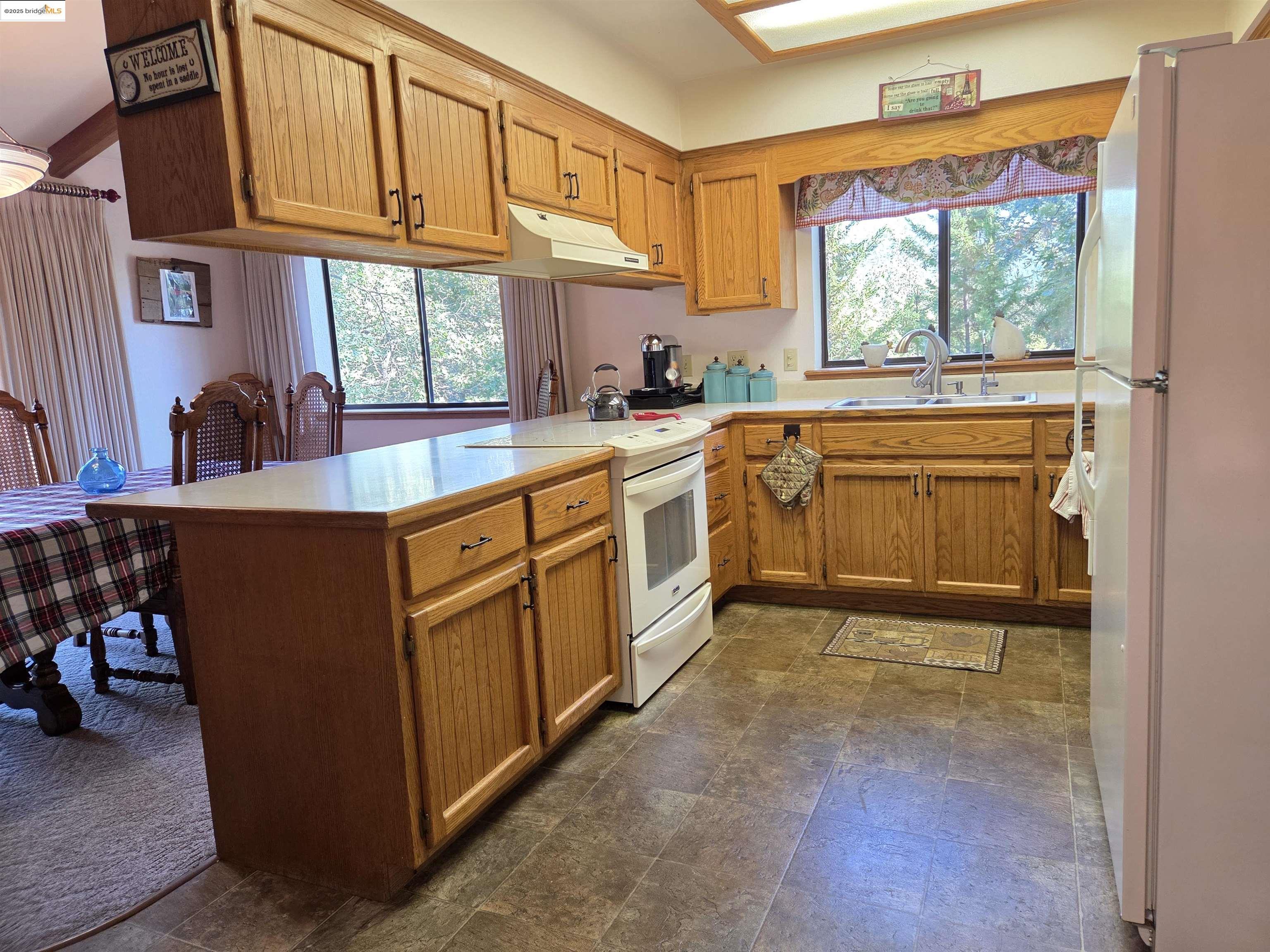 Detail Gallery Image 6 of 47 For 17301 Smokey River, Sonora,  CA 95370 - 3 Beds | 2 Baths